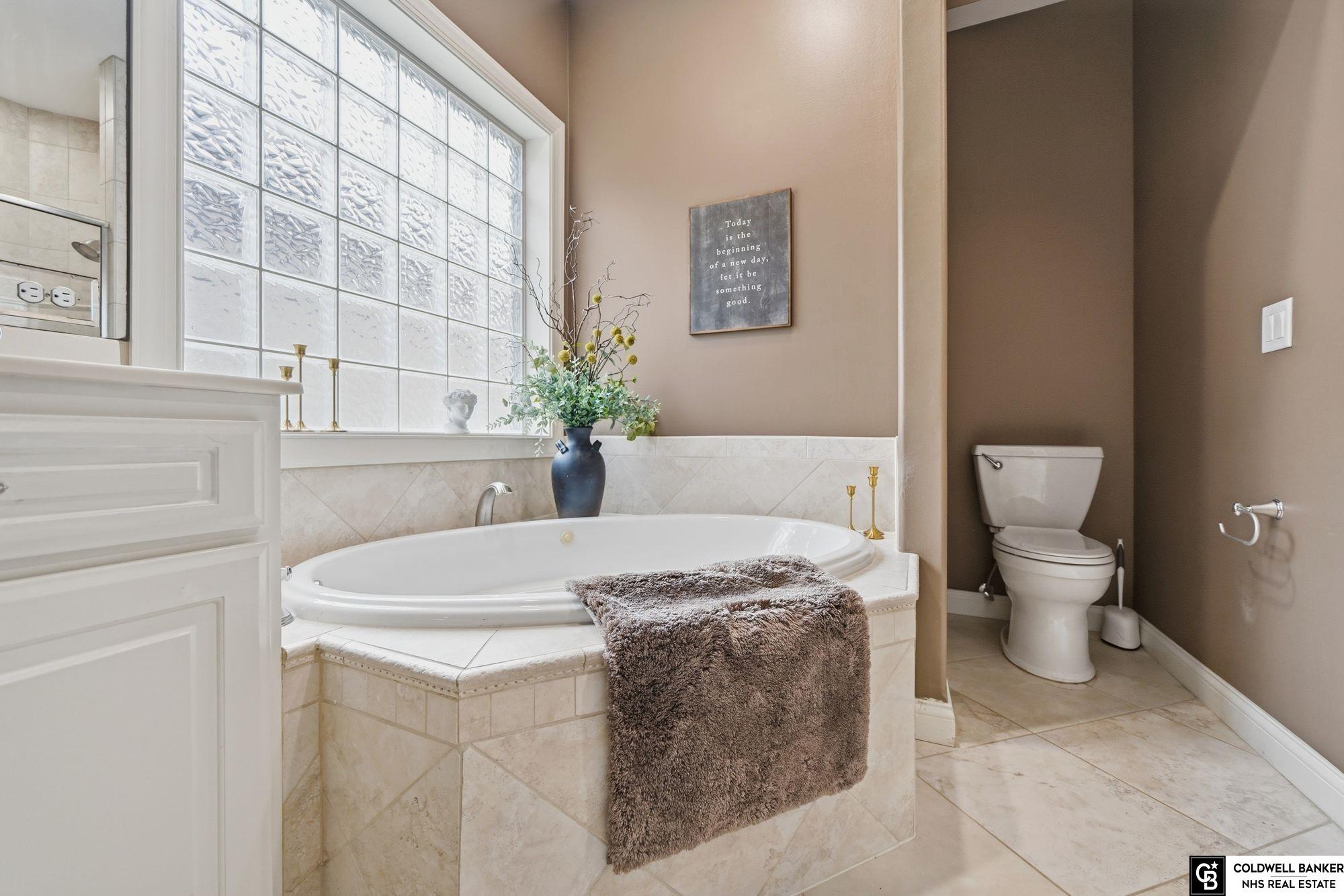 14736 Black Street, Bennington, NE, 68007