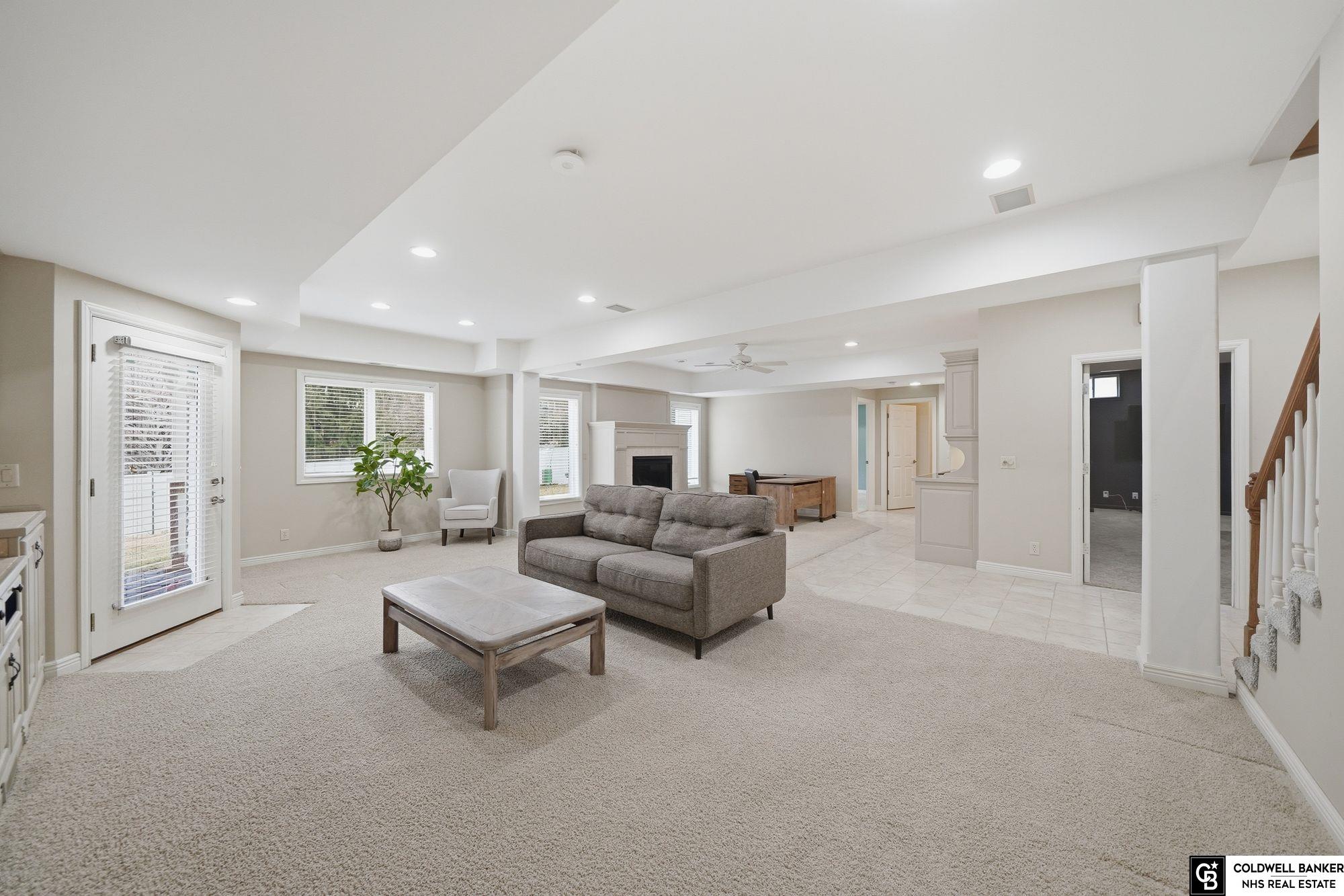 14736 Black Street, Bennington, NE, 68007