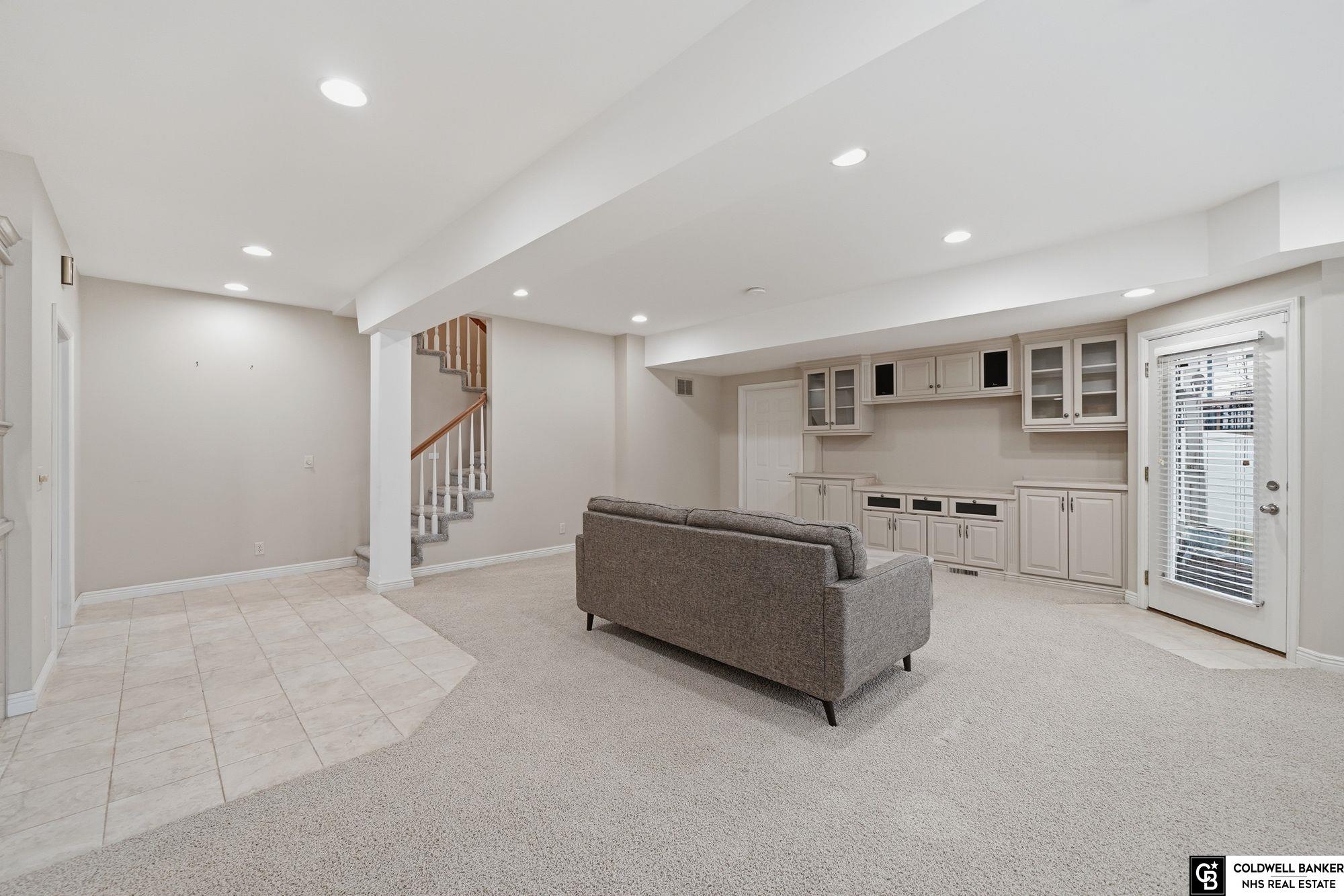 14736 Black Street, Bennington, NE, 68007