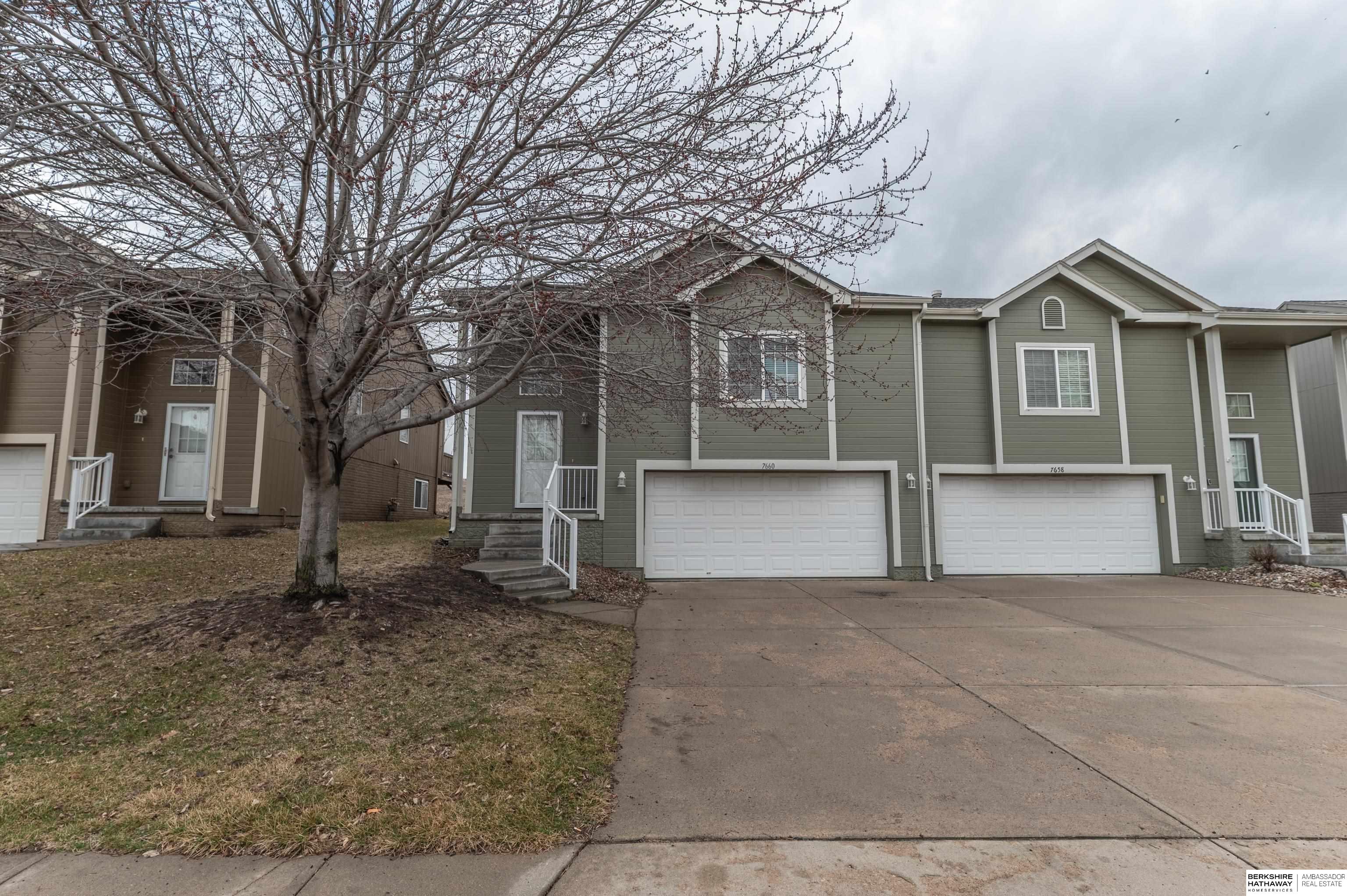 8929 78th Avenue Circle, Omaha, NE, 68122