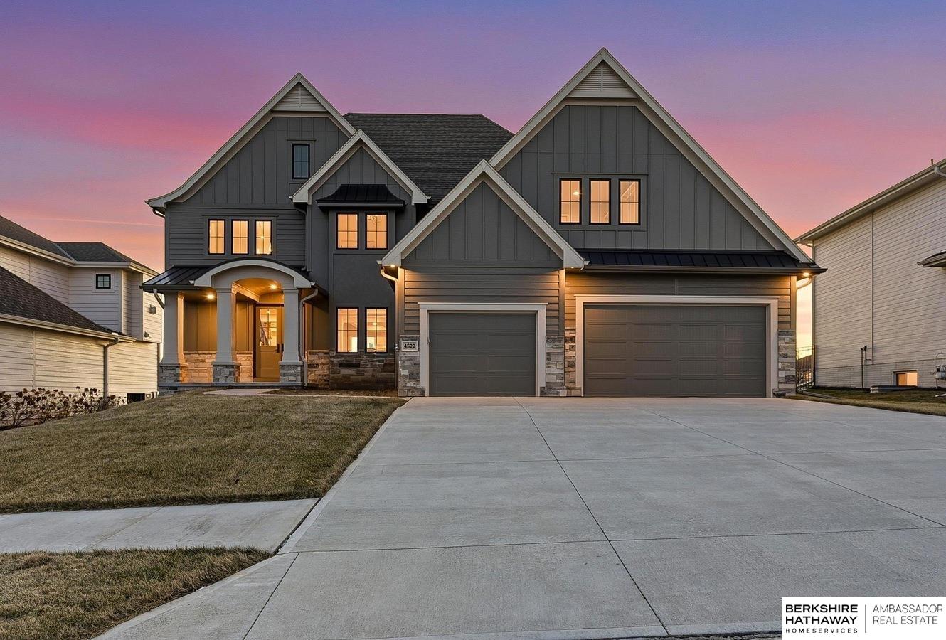 20545 Hartman Avenue, Elkhorn, NE, 68022