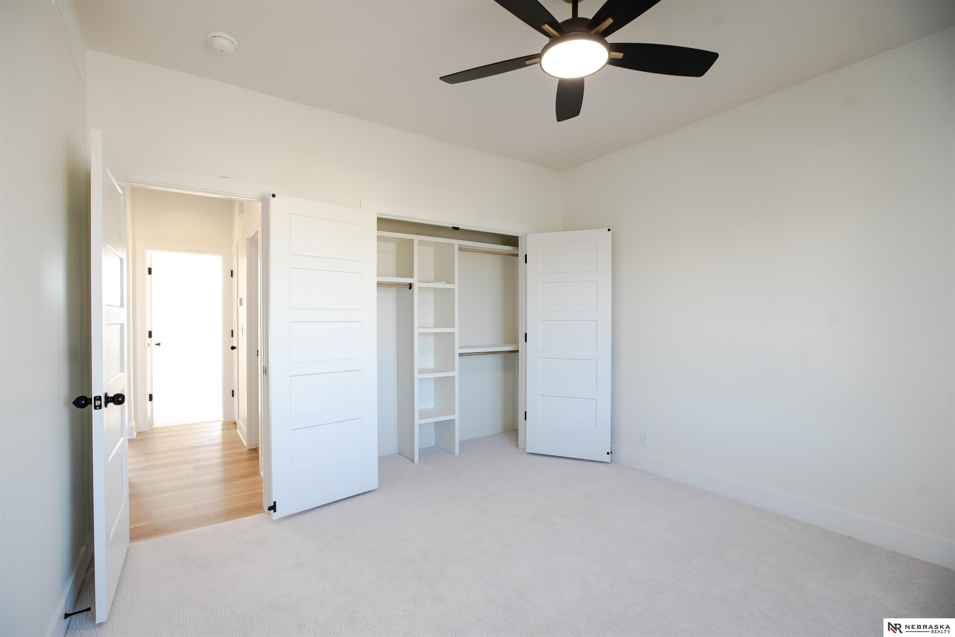 8700 Honeybee Lane, Lincoln, NE, 68526