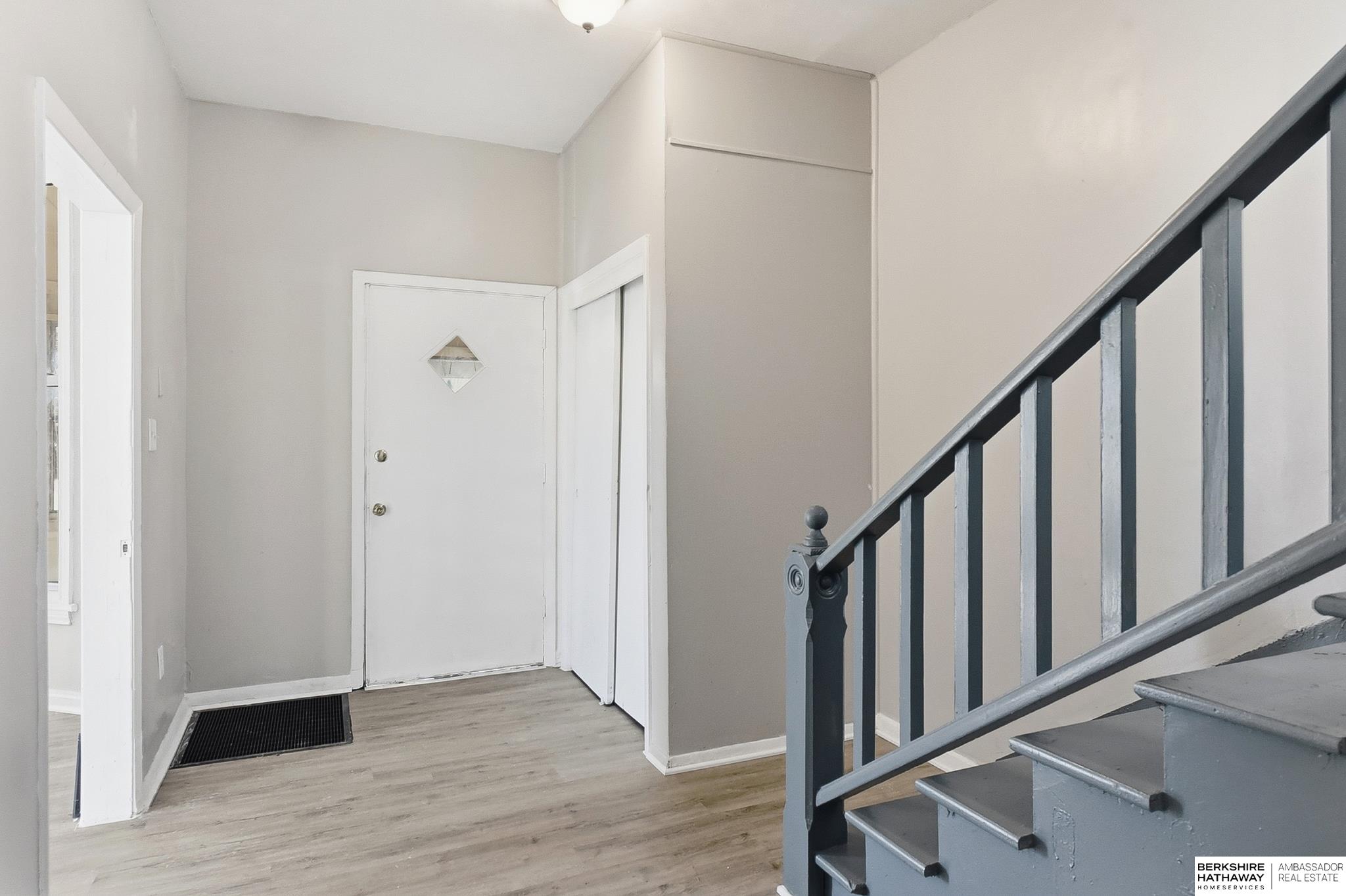 2207 N 16th Street, Omaha, NE, 68110