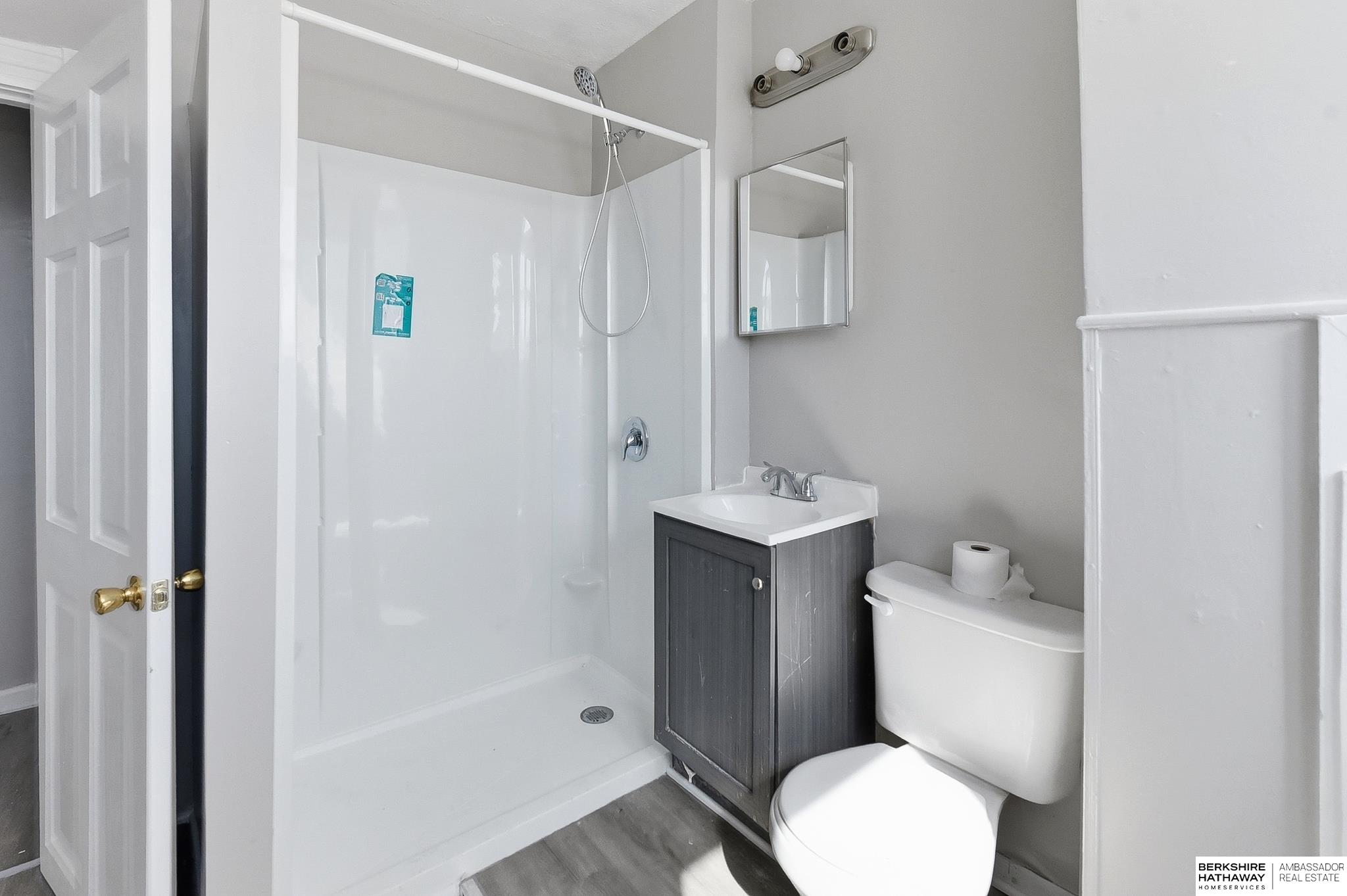 2207 N 16th Street, Omaha, NE, 68110