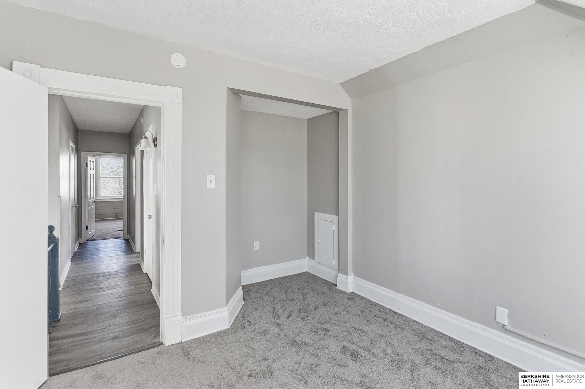 2207 N 16th Street, Omaha, NE, 68110