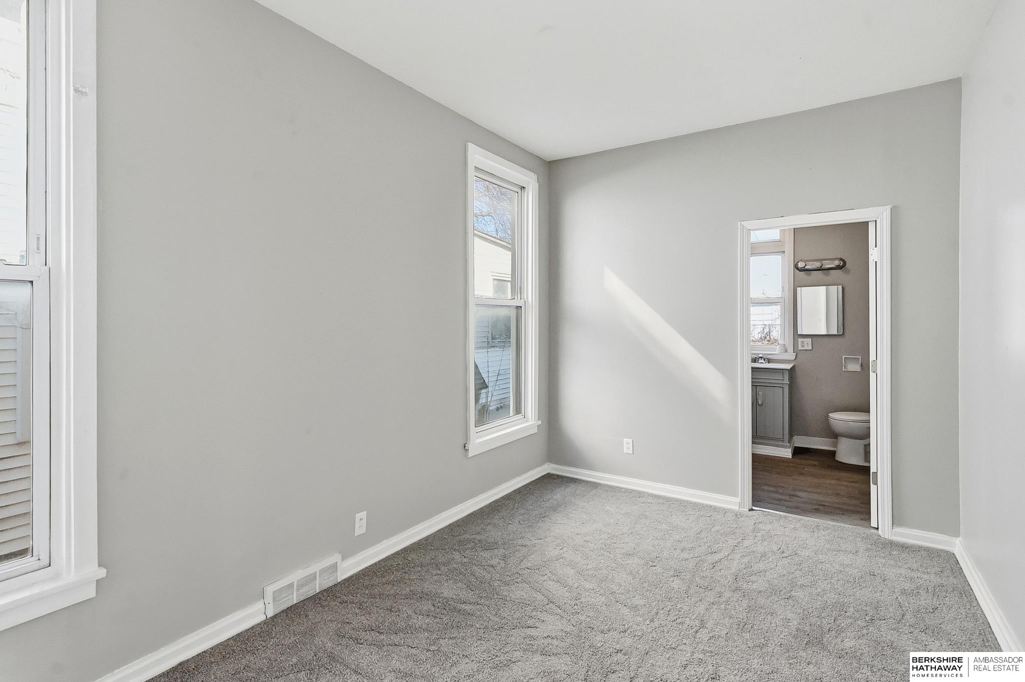 2207 N 16th Street, Omaha, NE, 68110