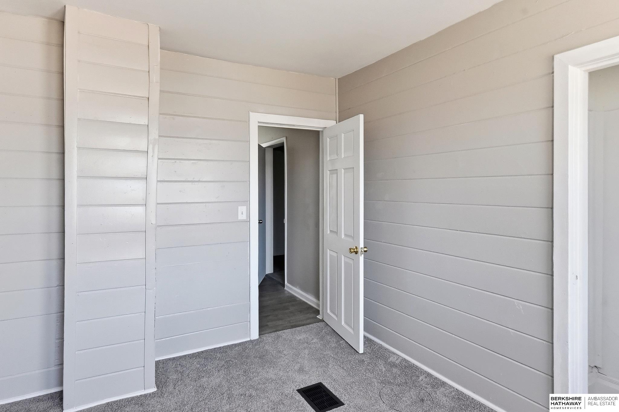 2207 N 16th Street, Omaha, NE, 68110