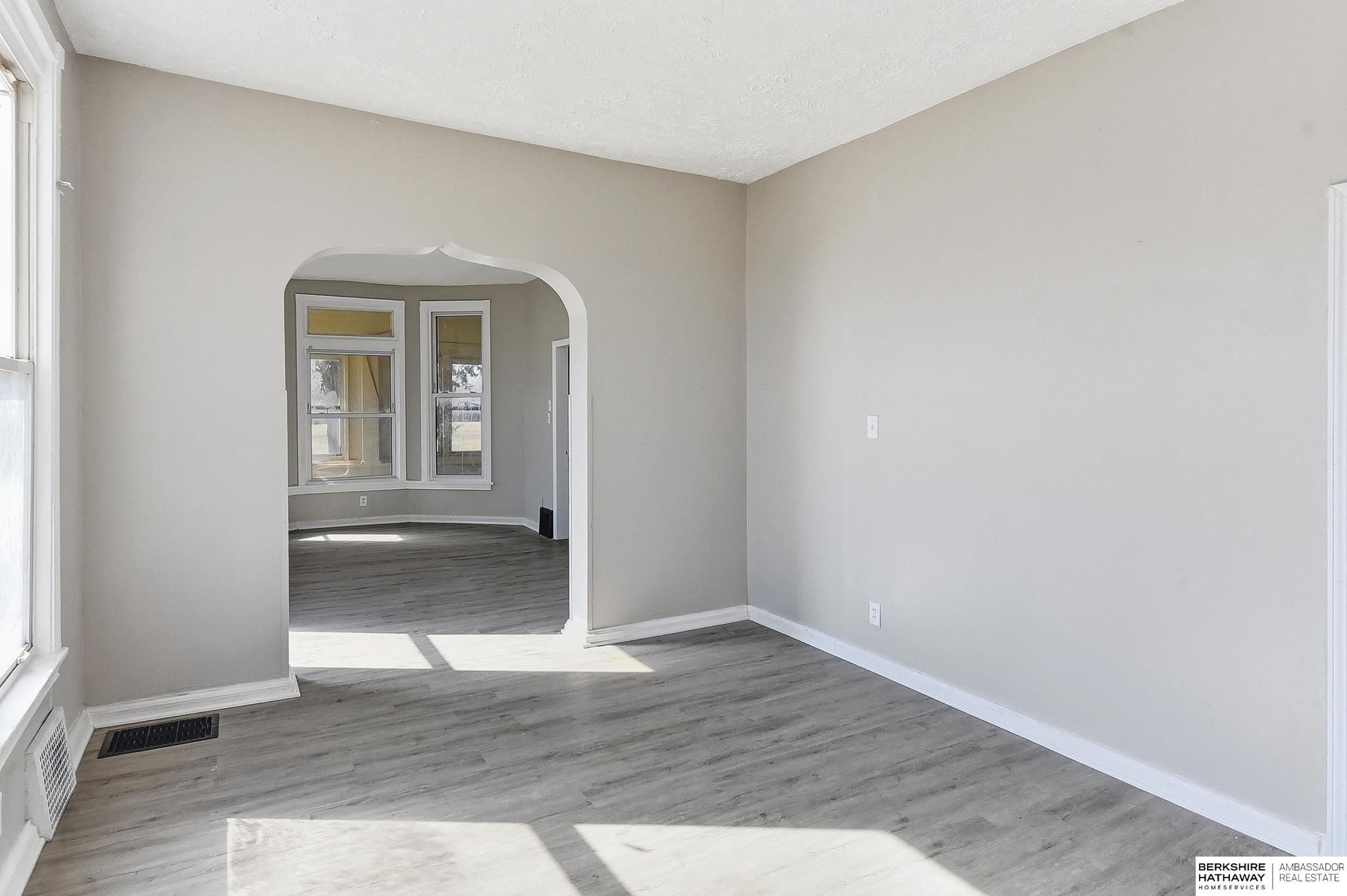 2207 N 16th Street, Omaha, NE, 68110