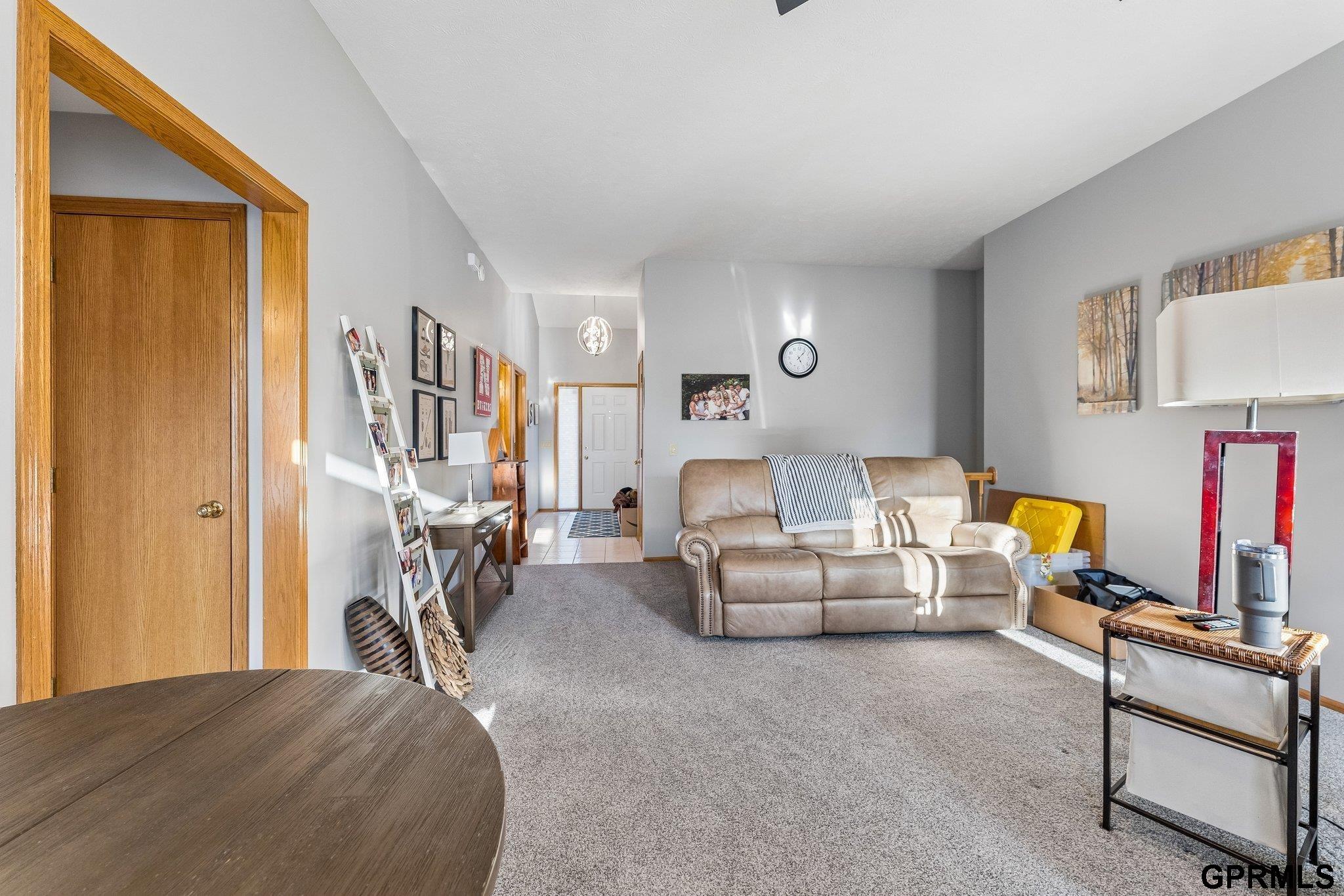 7206 157Th Street, Omaha, NE, 68136