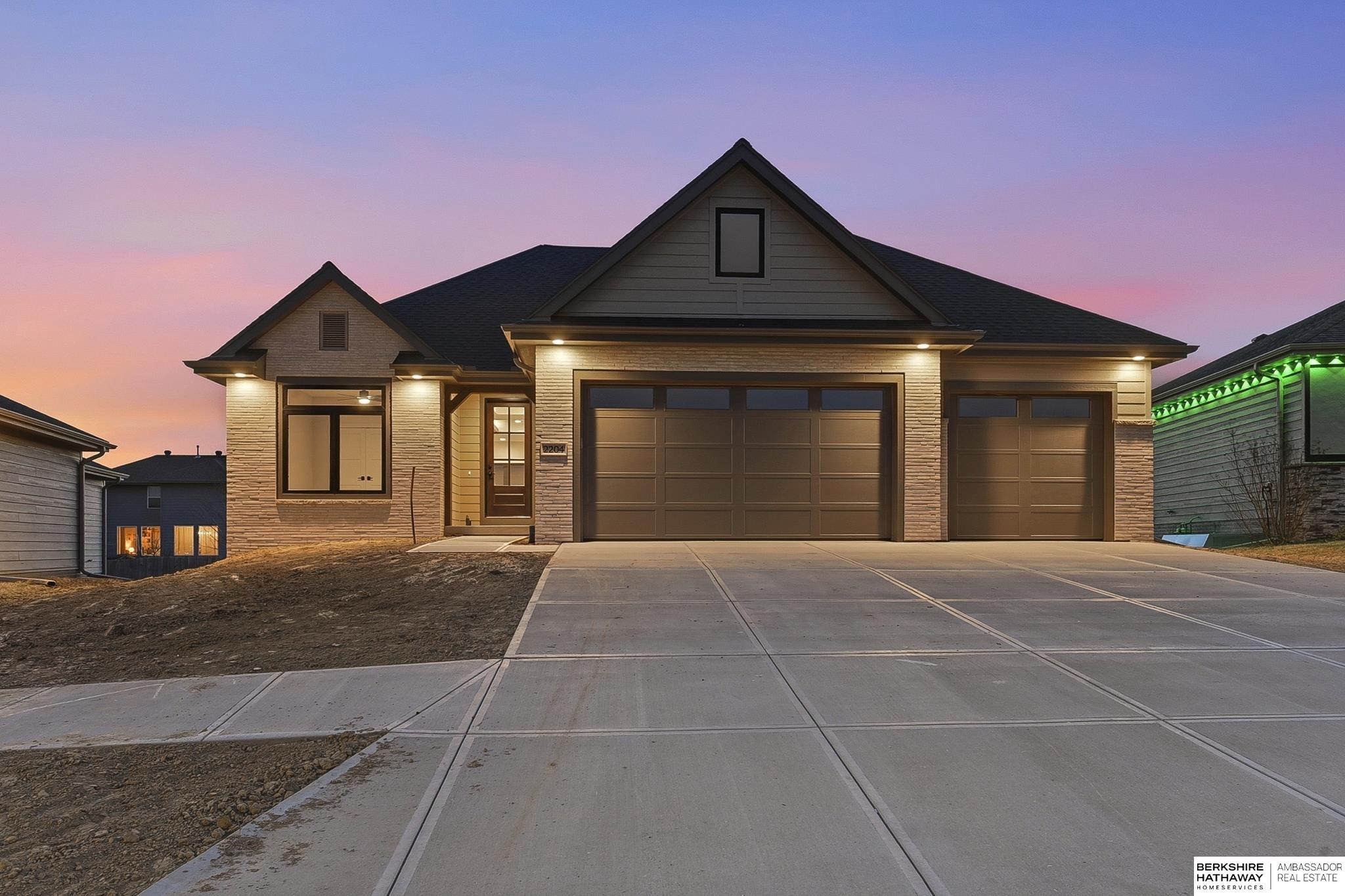 2204 N 182nd Avenue, Elkhorn, NE, 68022