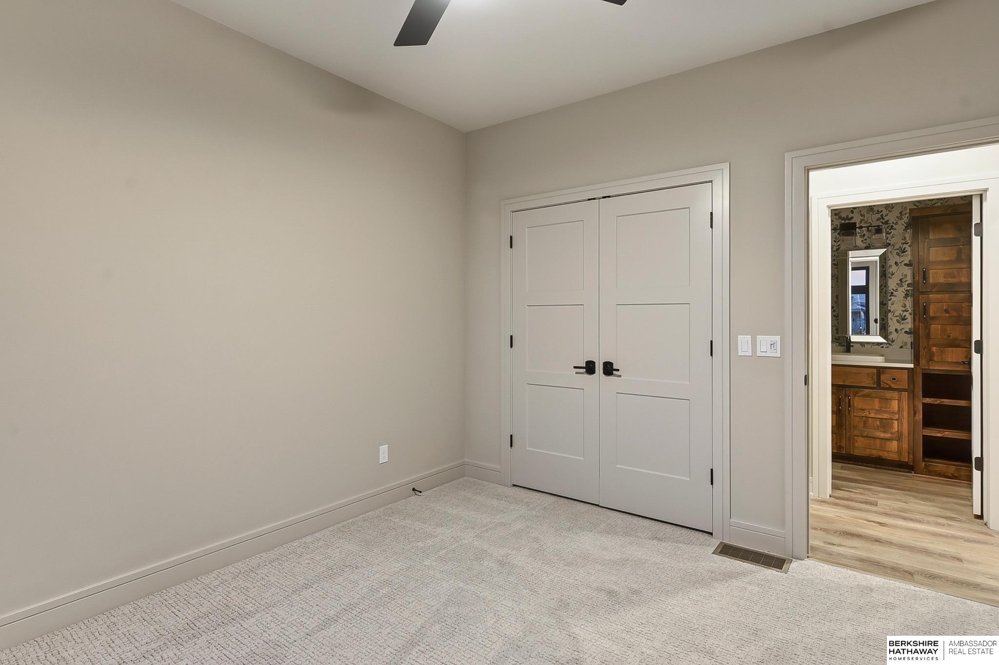 2204 N 182nd Avenue, Elkhorn, NE, 68022