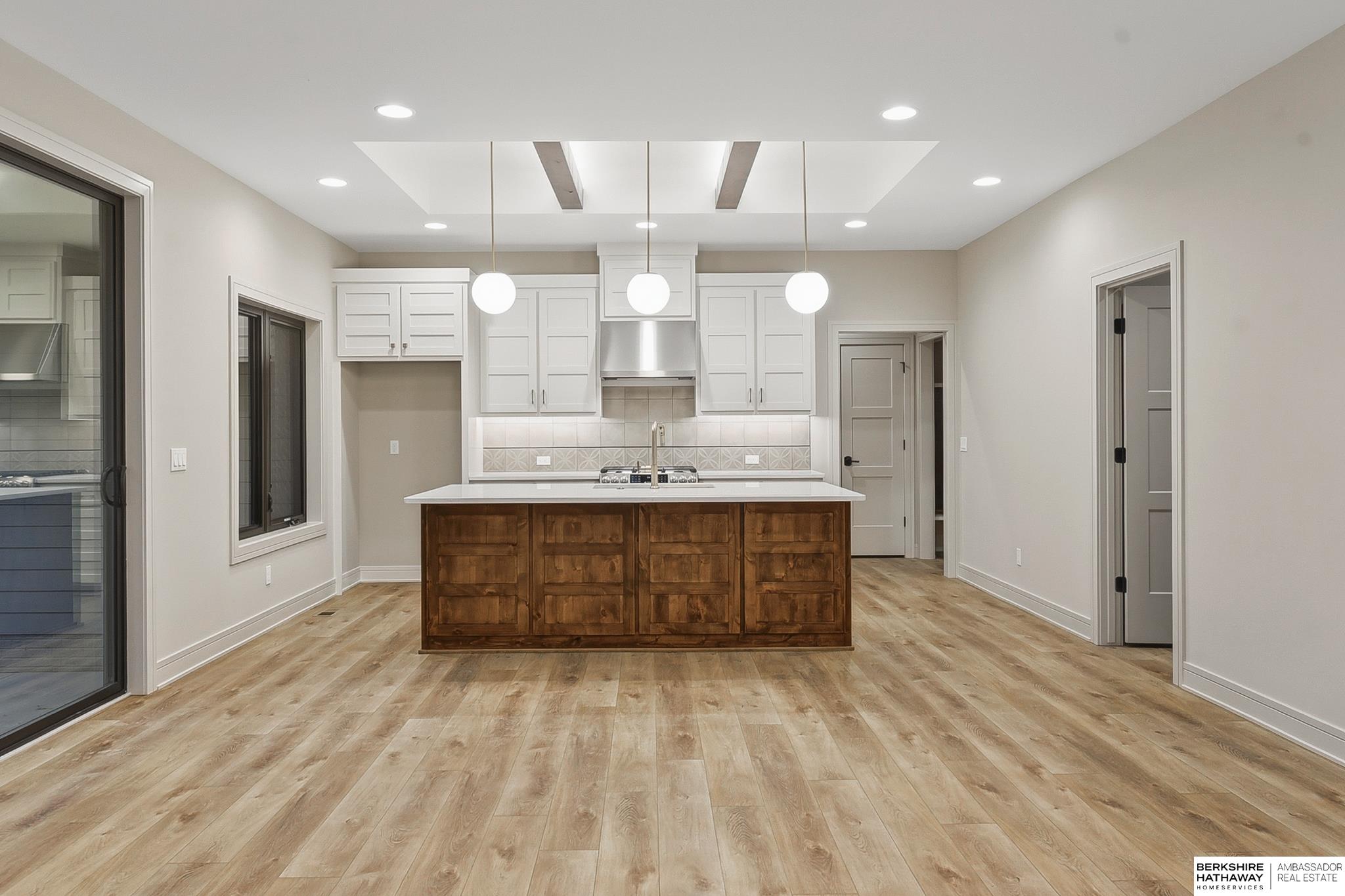 2204 N 182nd Avenue, Elkhorn, NE, 68022