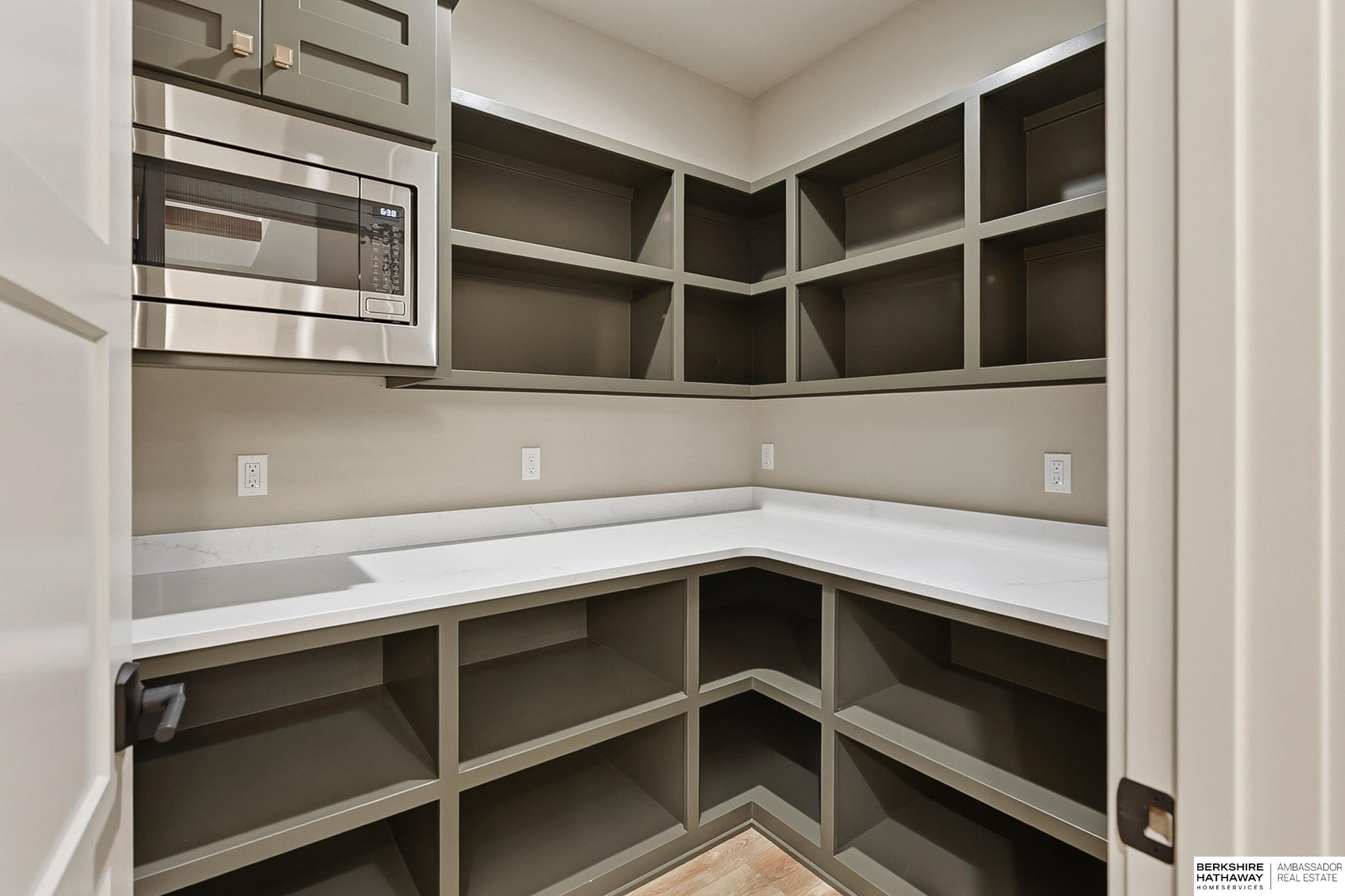 2204 N 182nd Avenue, Elkhorn, NE, 68022