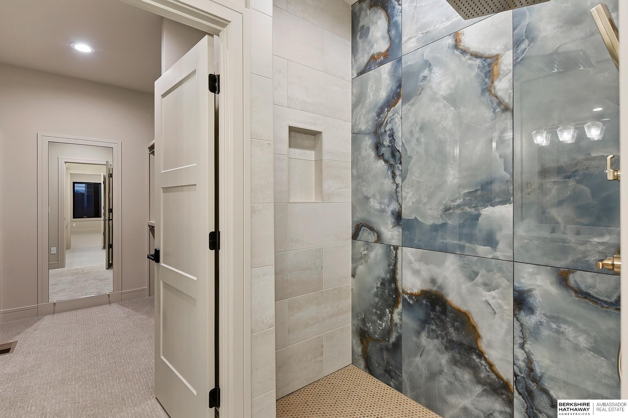 2204 N 182nd Avenue, Elkhorn, NE, 68022