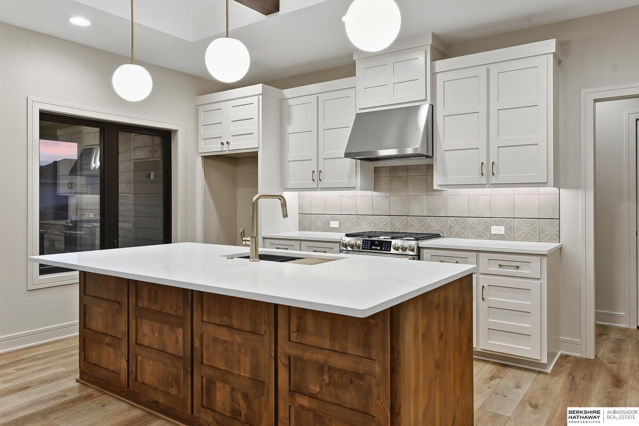 2204 N 182nd Avenue, Elkhorn, NE, 68022