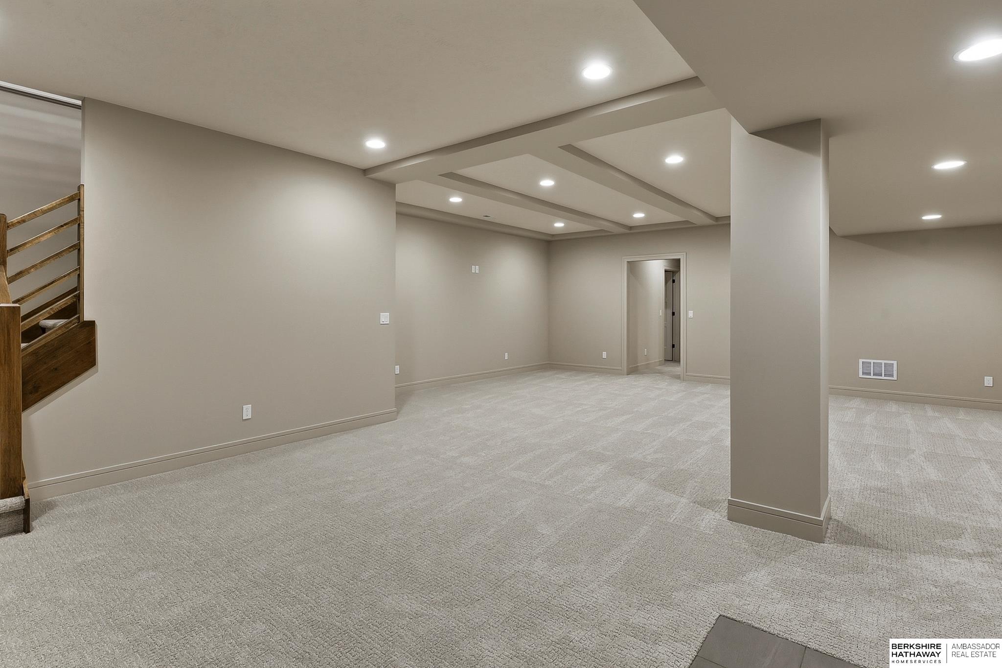 2204 N 182nd Avenue, Elkhorn, NE, 68022