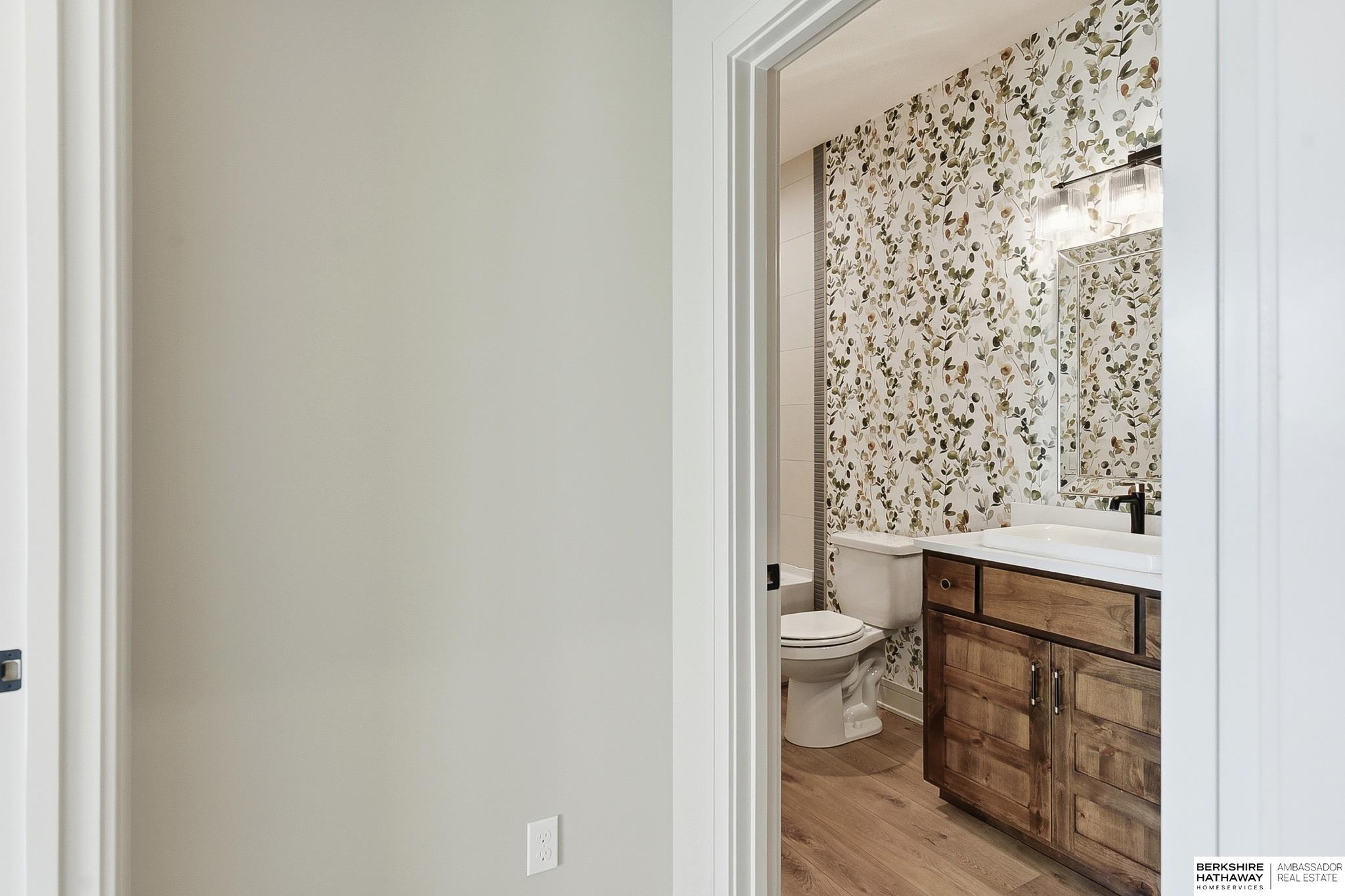 2204 N 182nd Avenue, Elkhorn, NE, 68022