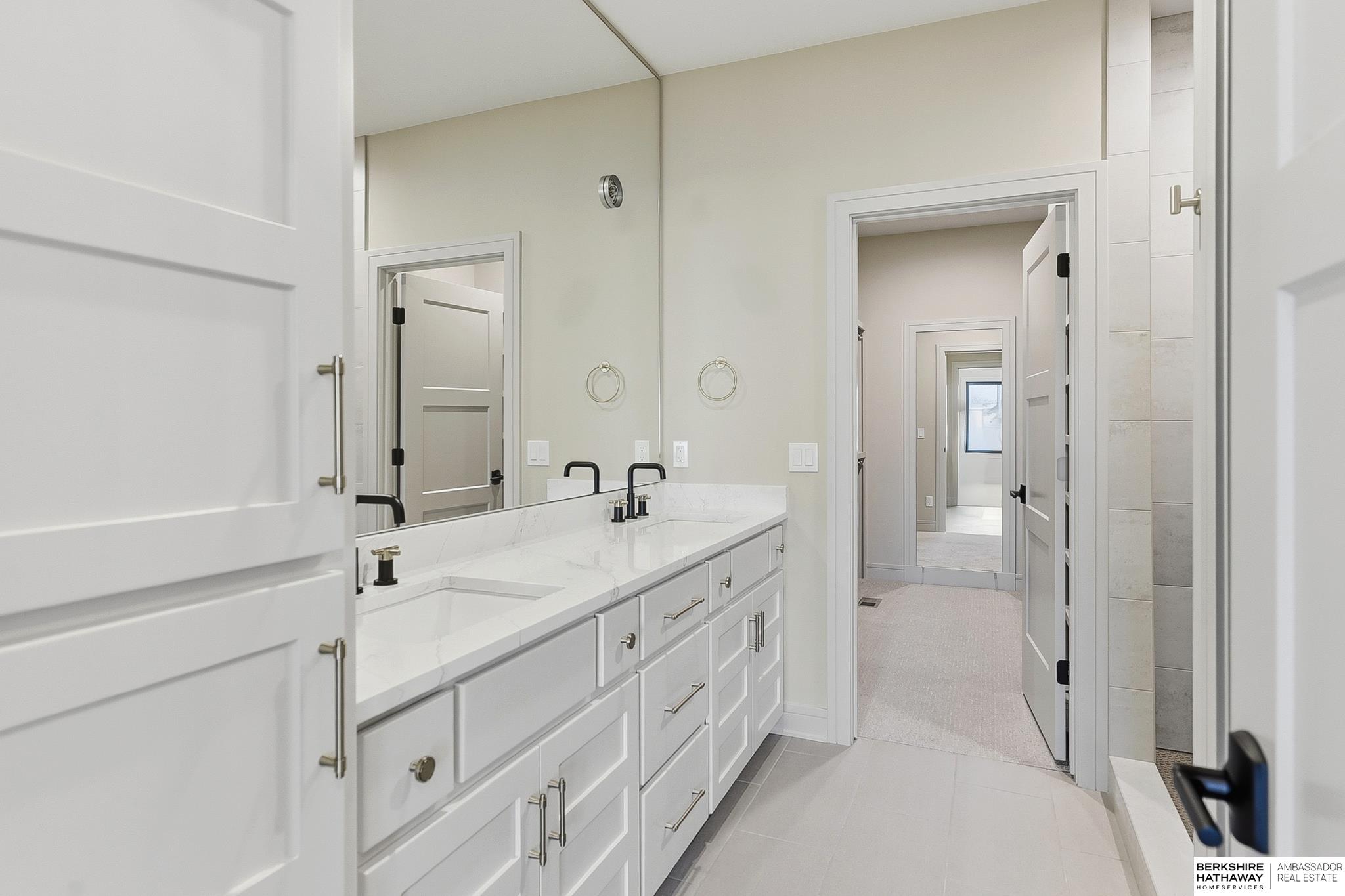 2204 N 182nd Avenue, Elkhorn, NE, 68022