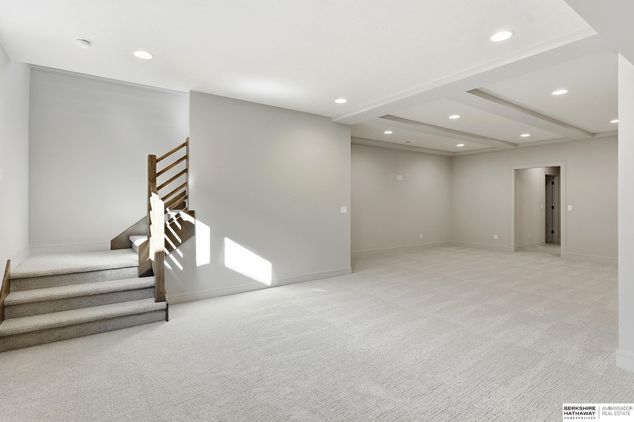 2204 N 182nd Avenue, Elkhorn, NE, 68022