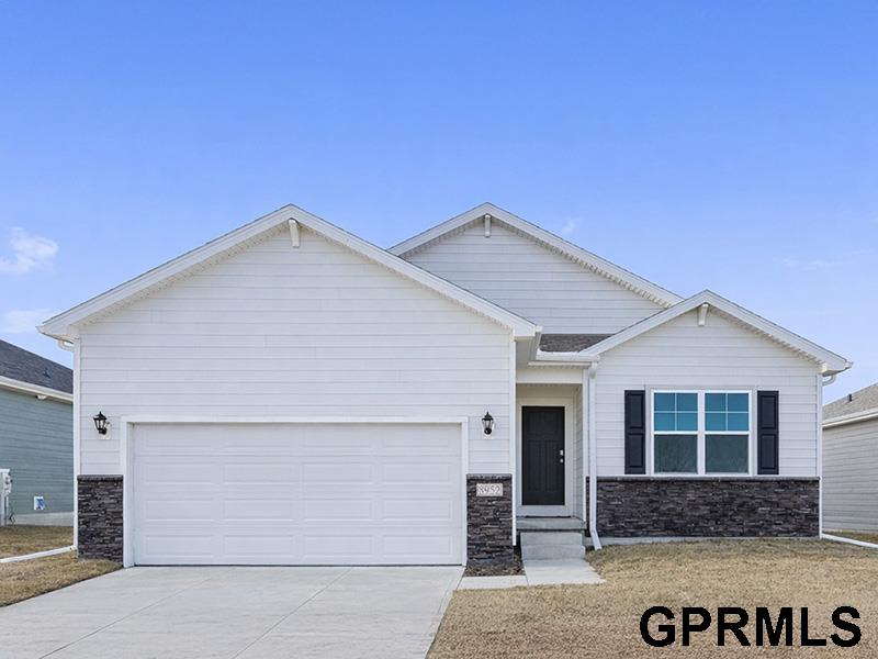 6678 Bluebell Street, Papillion, NE, 68133