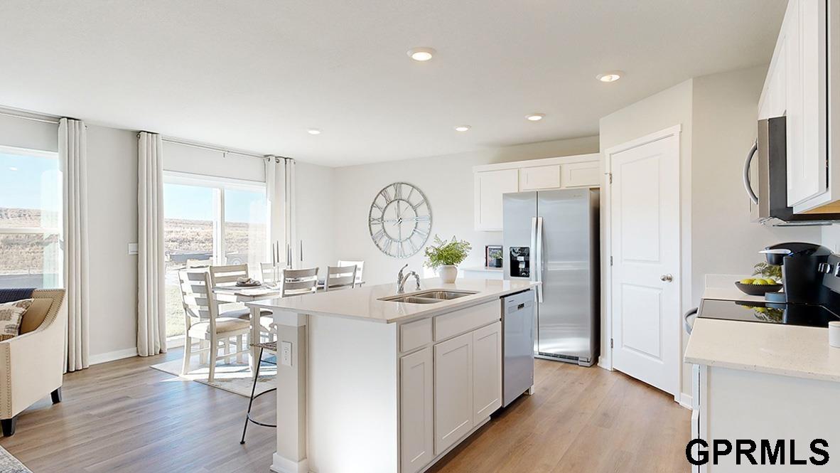 6678 Bluebell Street, Papillion, NE, 68133