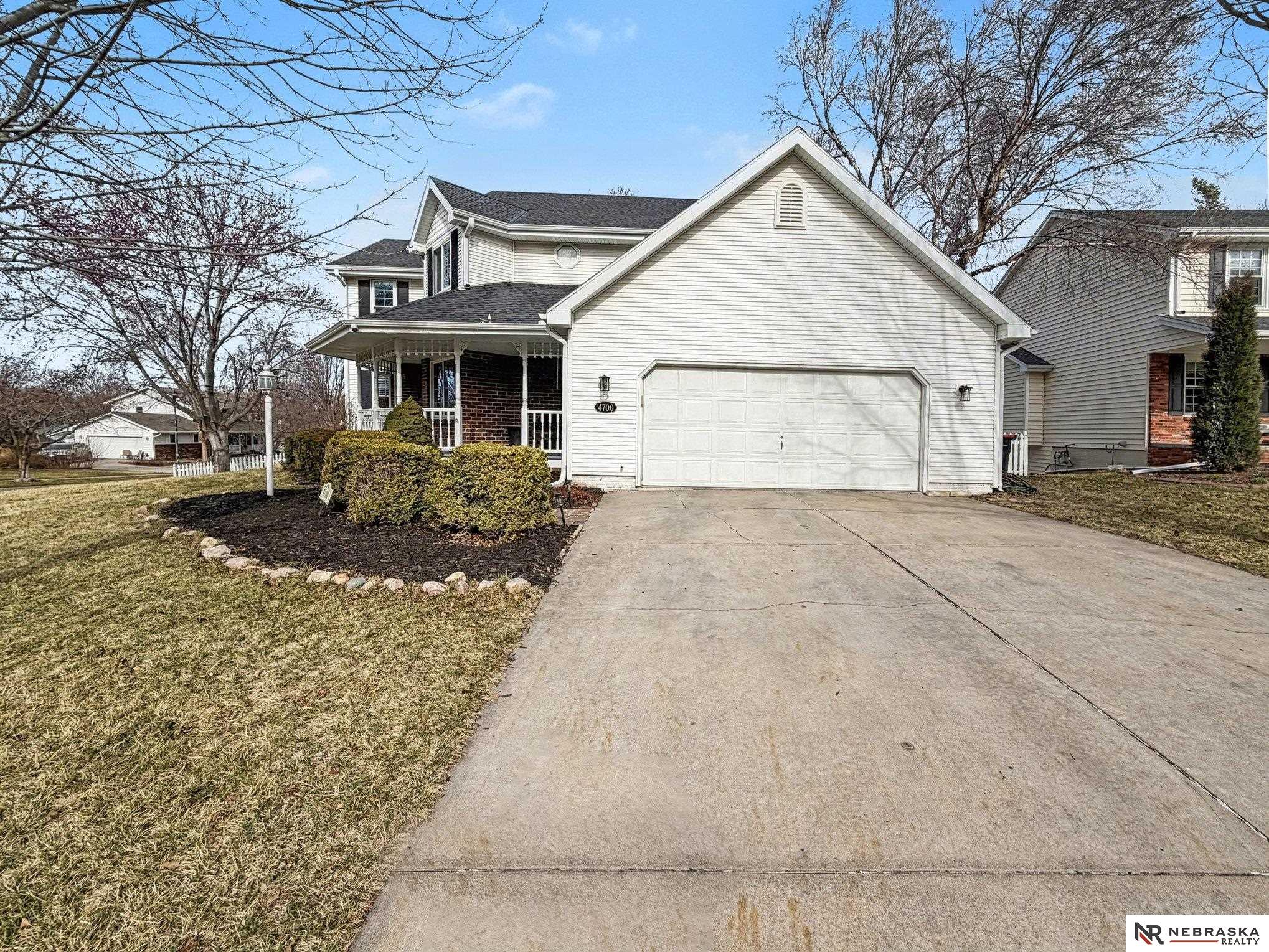 4700 Happy Hollow Lane, Lincoln, NE, 68516