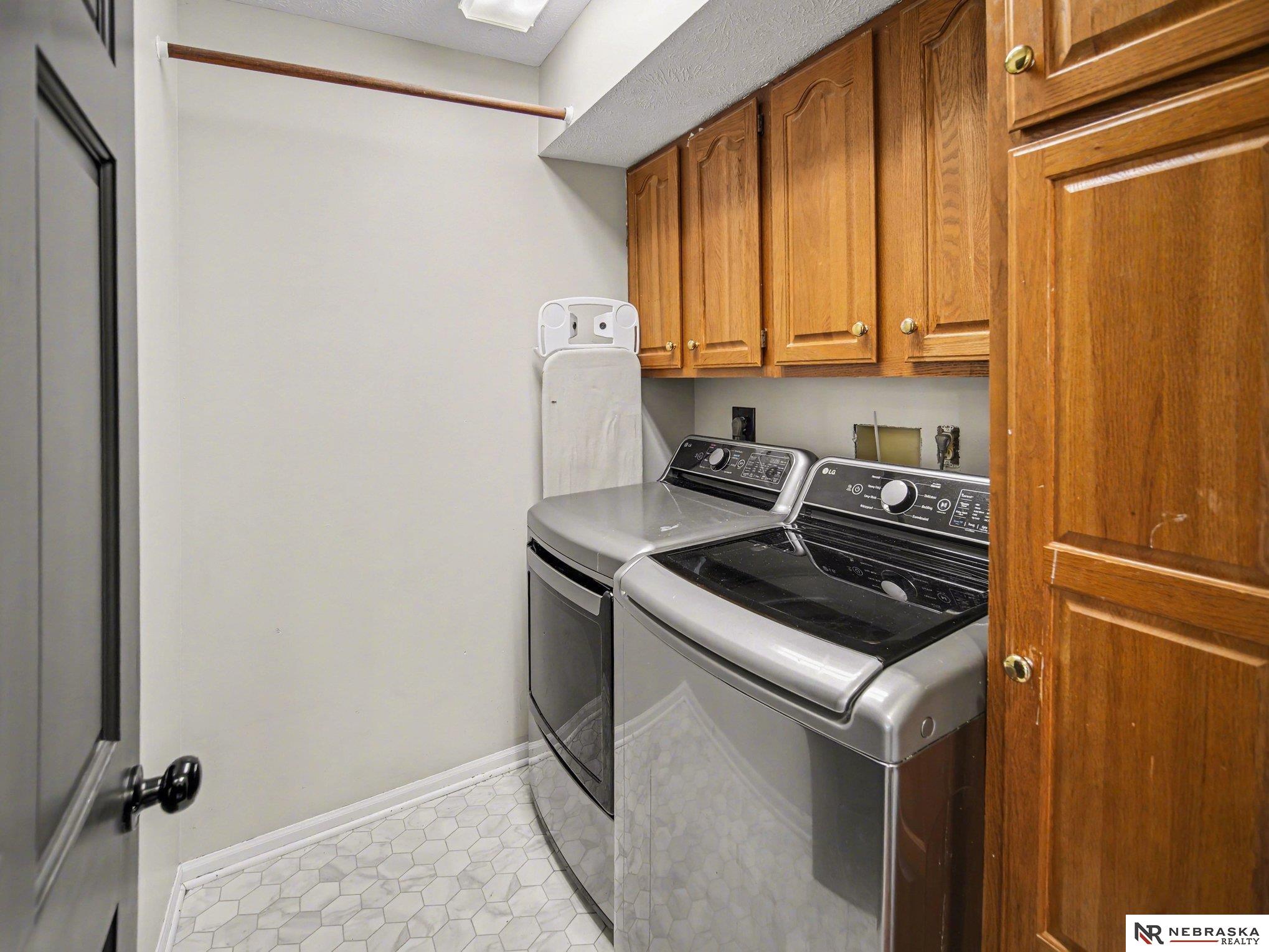 4700 Happy Hollow Lane, Lincoln, NE, 68516