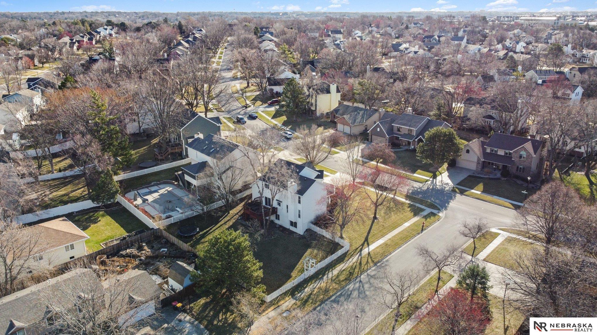 4700 Happy Hollow Lane, Lincoln, NE, 68516