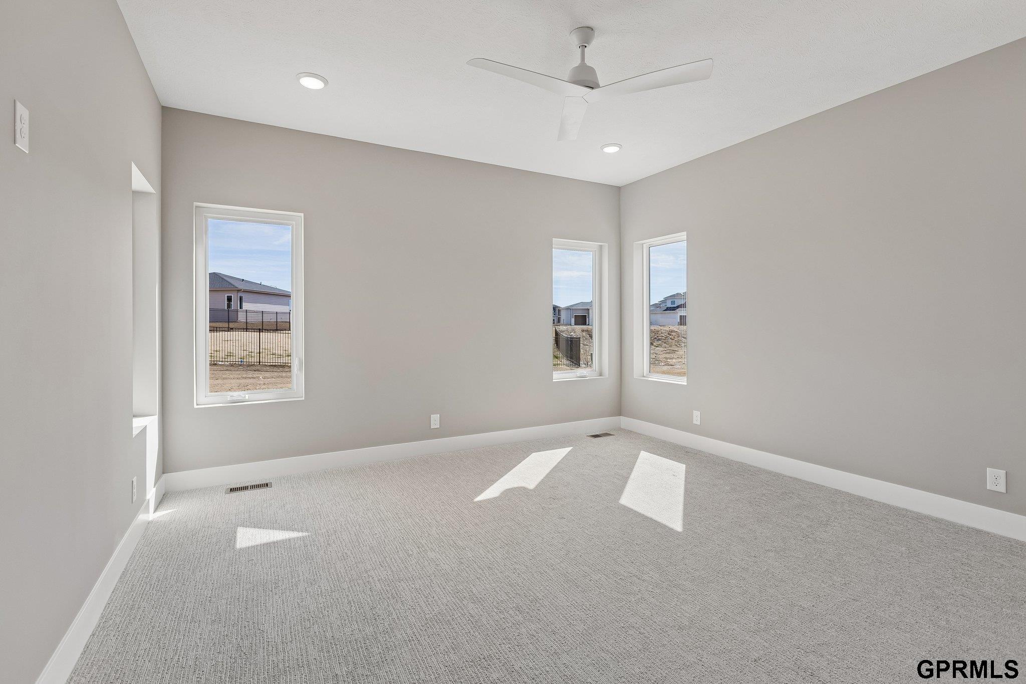 21109 Jessie Avenue, Elkhorn, NE, 68022