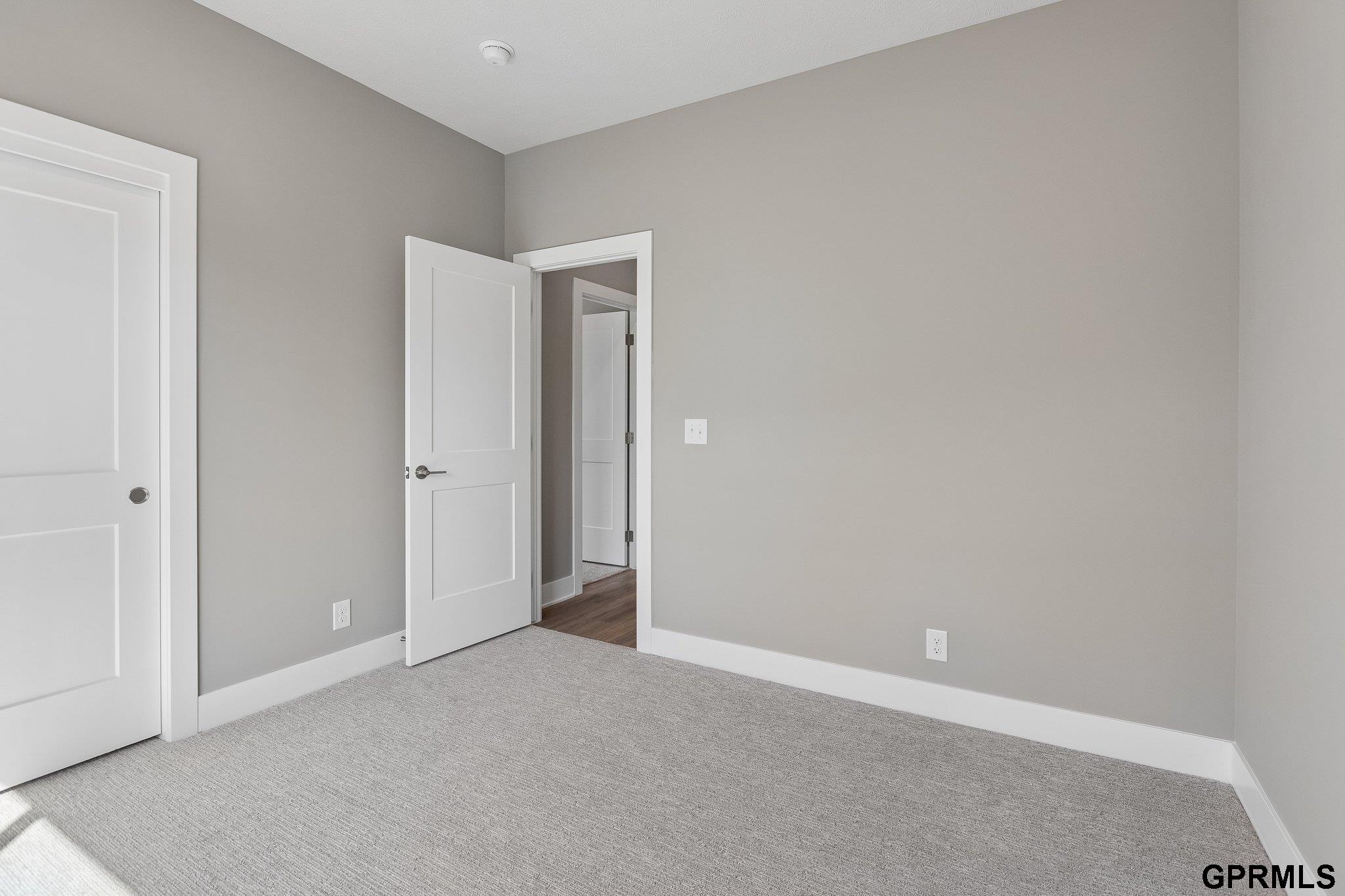 21109 Jessie Avenue, Elkhorn, NE, 68022