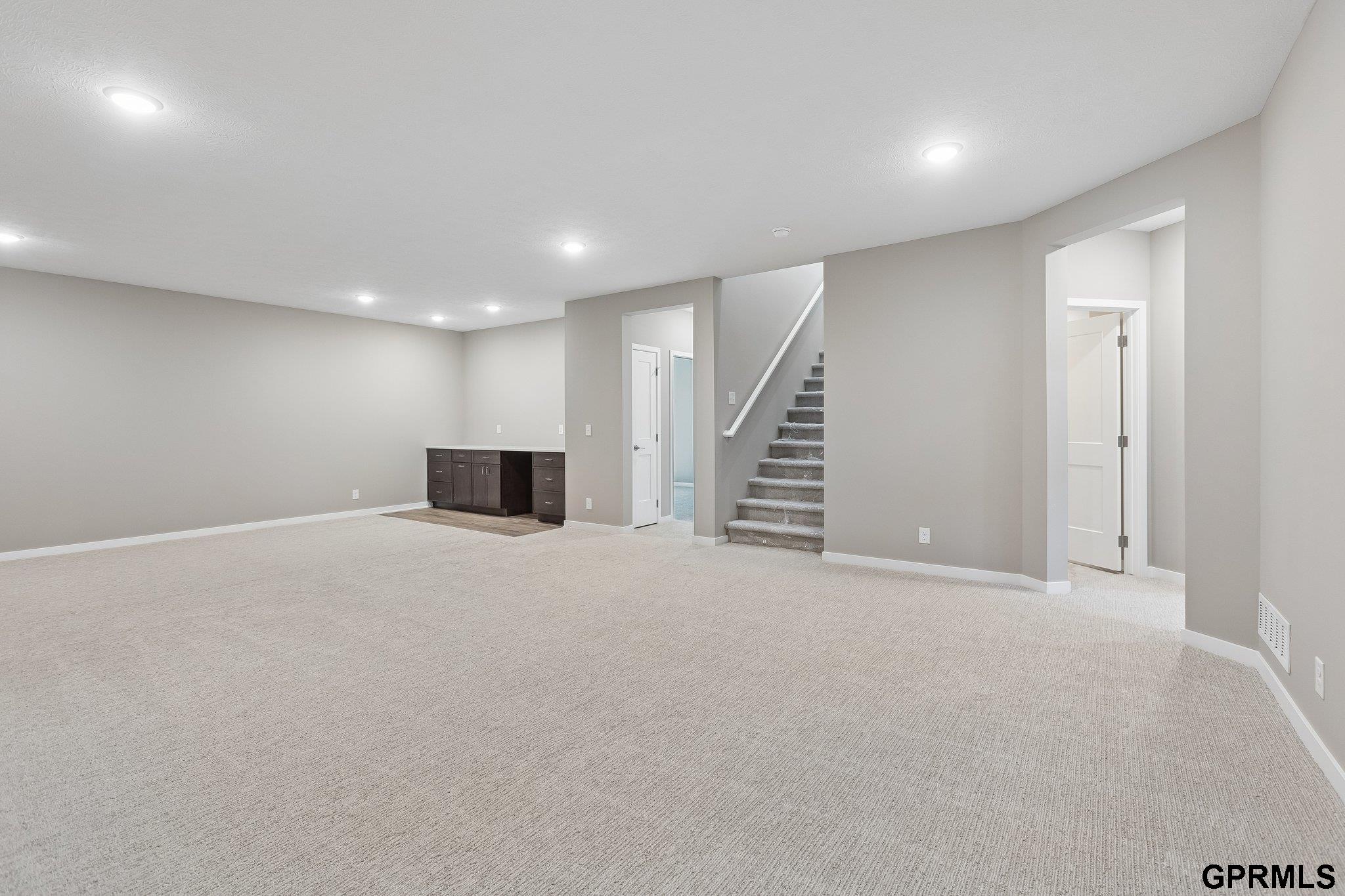 21109 Jessie Avenue, Elkhorn, NE, 68022