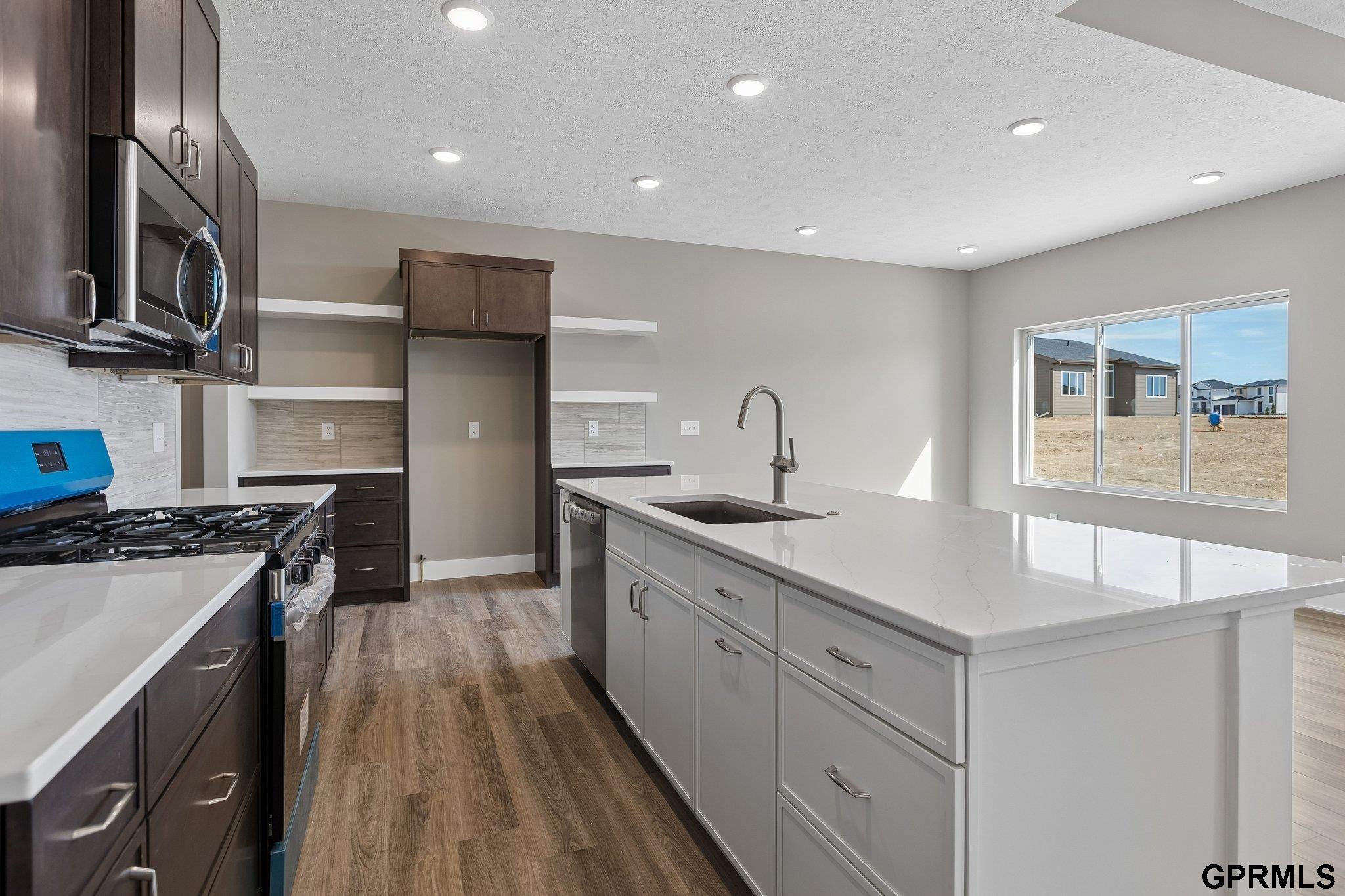 21109 Jessie Avenue, Elkhorn, NE, 68022