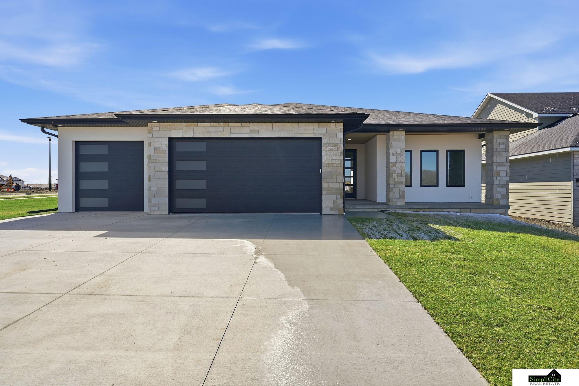 8521 Butterfly Court, Lincoln, NE, 68526
