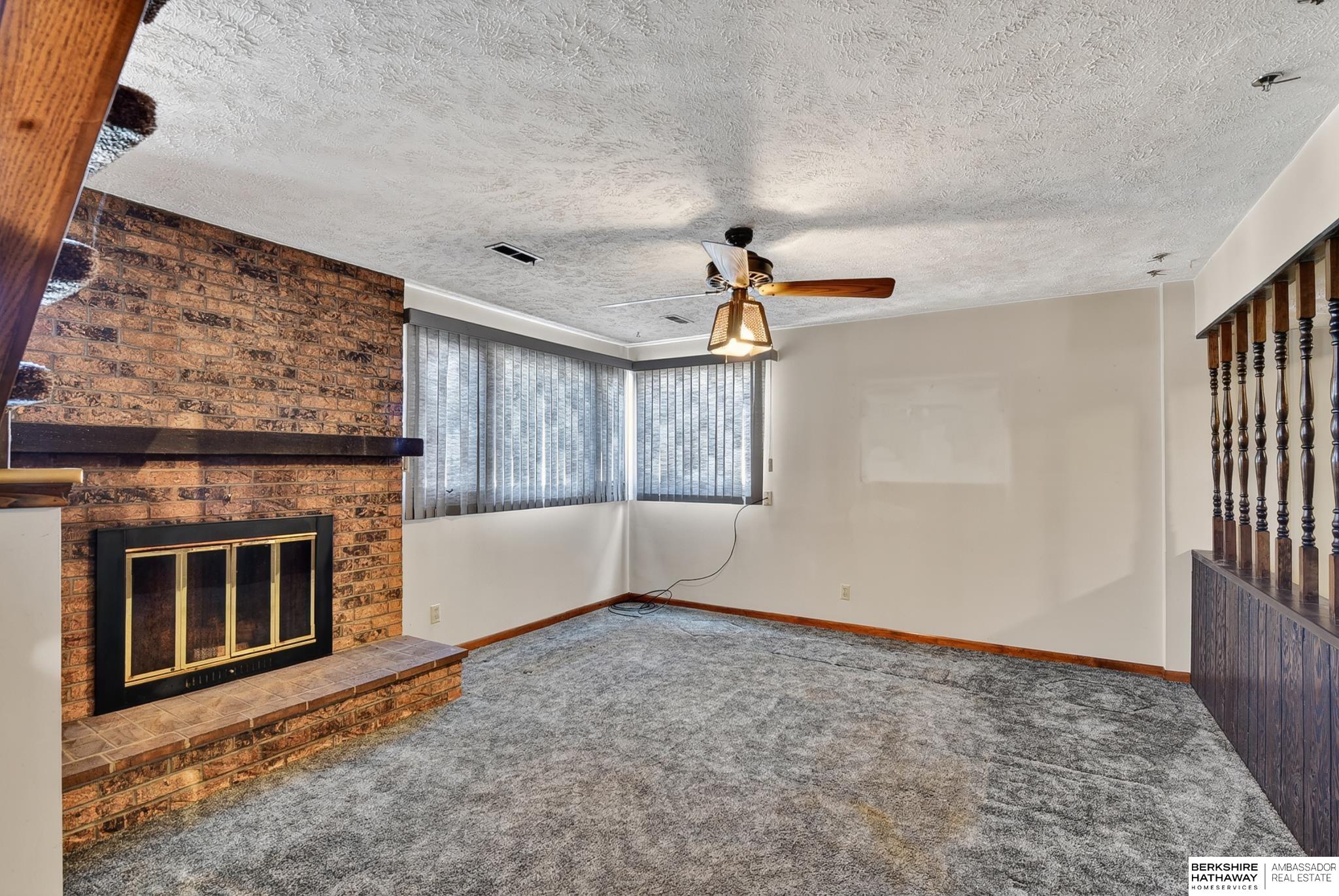 10145 Hansen Avenue, Omaha, NE, 68124-5010