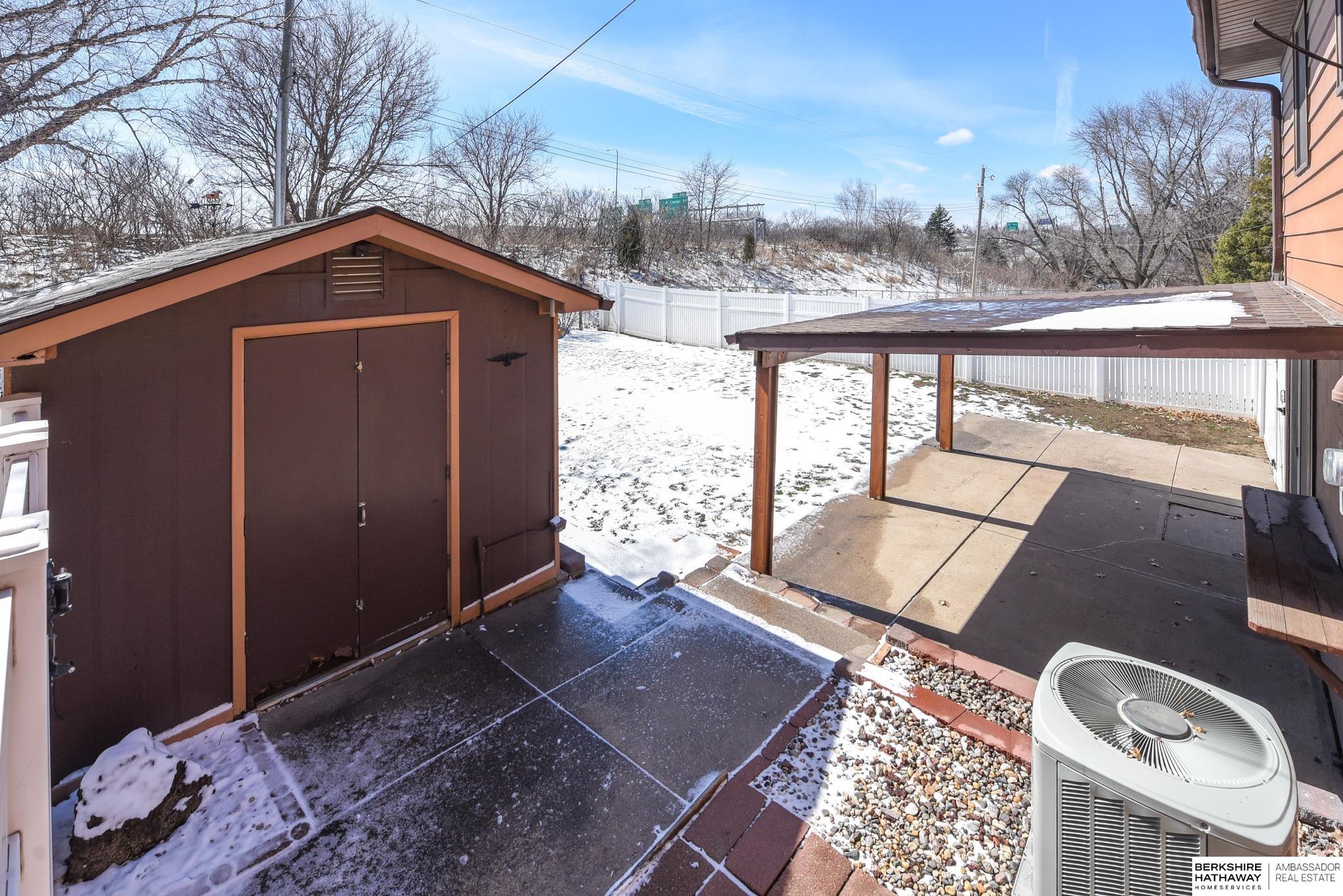 10145 Hansen Avenue, Omaha, NE, 68124-5010