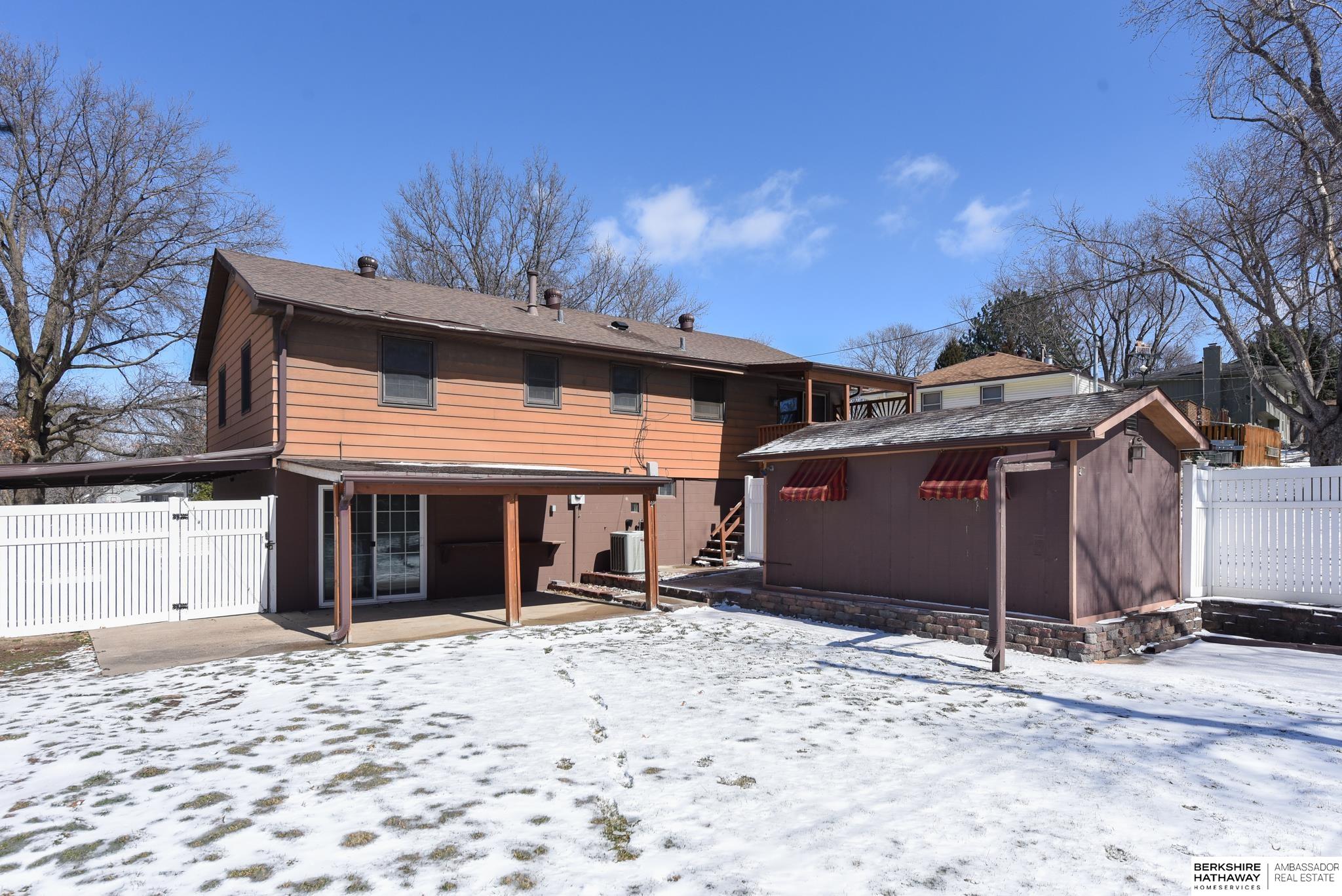 10145 Hansen Avenue, Omaha, NE, 68124-5010