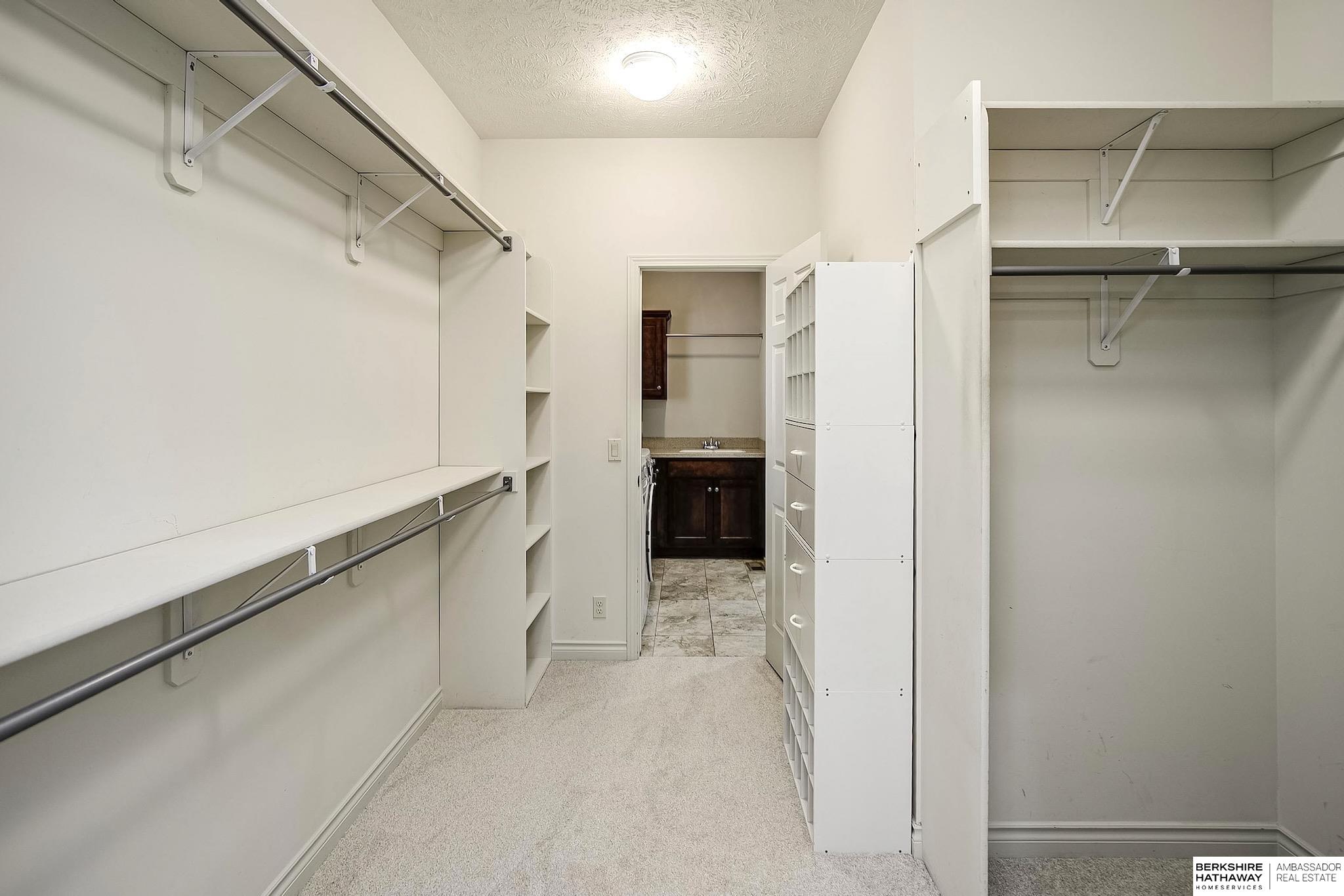 1514 S 198th Avenue, Omaha, NE, 68130