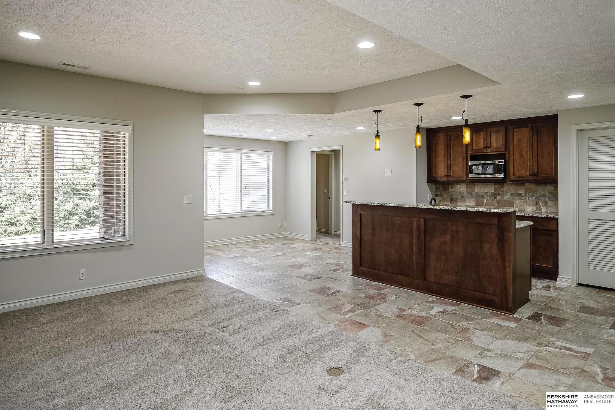 1514 S 198th Avenue, Omaha, NE, 68130