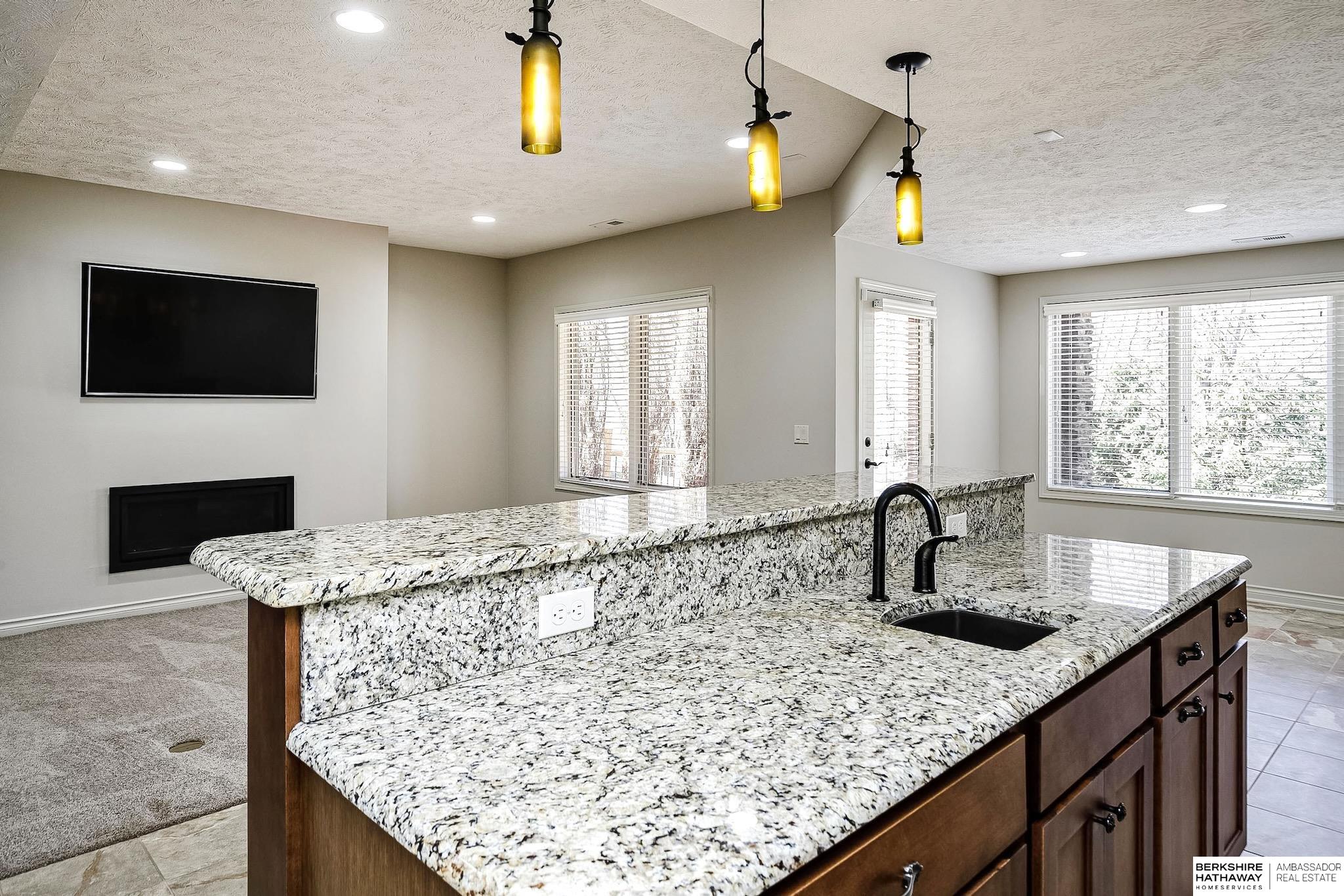 1514 S 198th Avenue, Omaha, NE, 68130