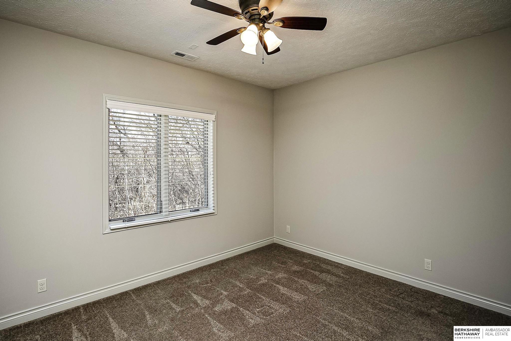 1514 S 198th Avenue, Omaha, NE, 68130