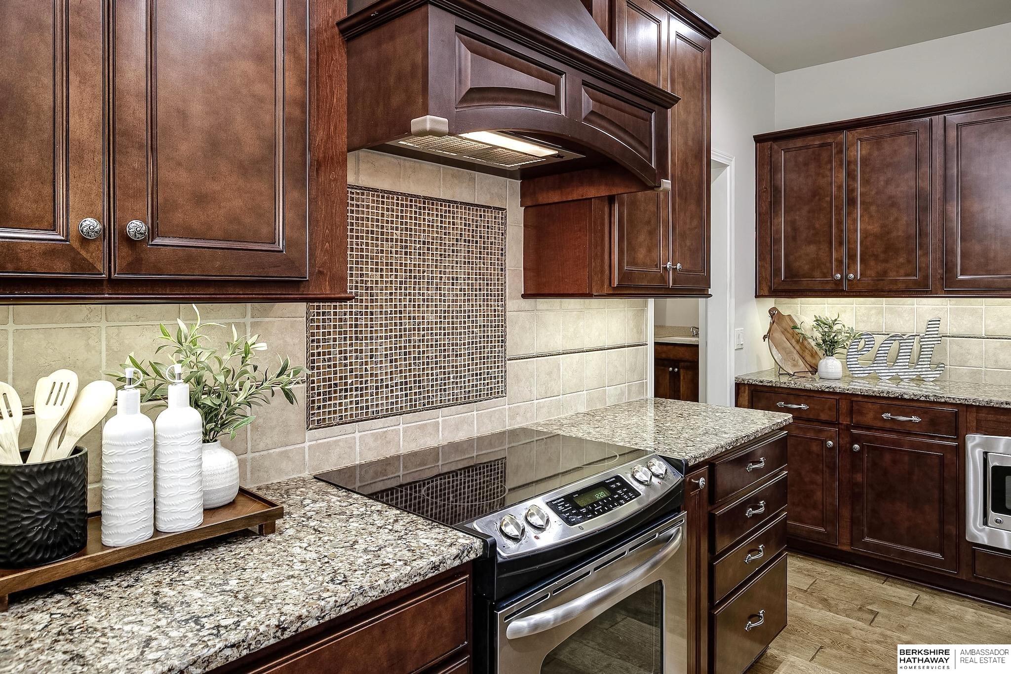 1514 S 198th Avenue, Omaha, NE, 68130