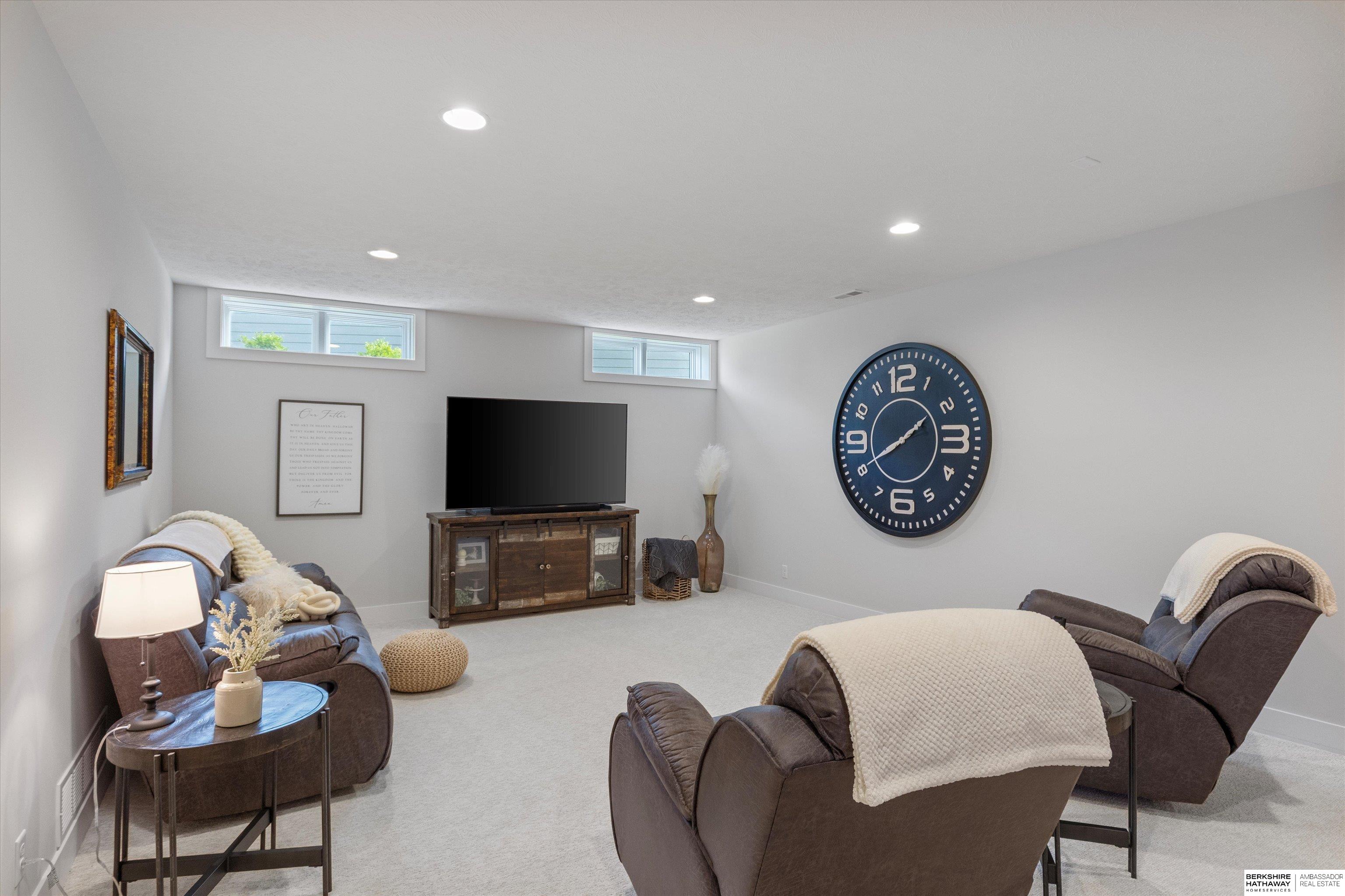 20545 Hartman Avenue, Elkhorn, NE, 68022