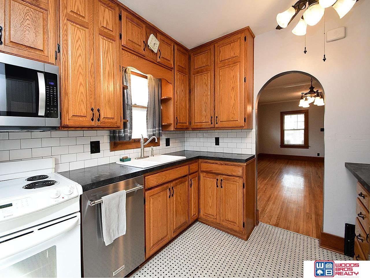 2851 Washington Street, Lincoln, NE, 68502