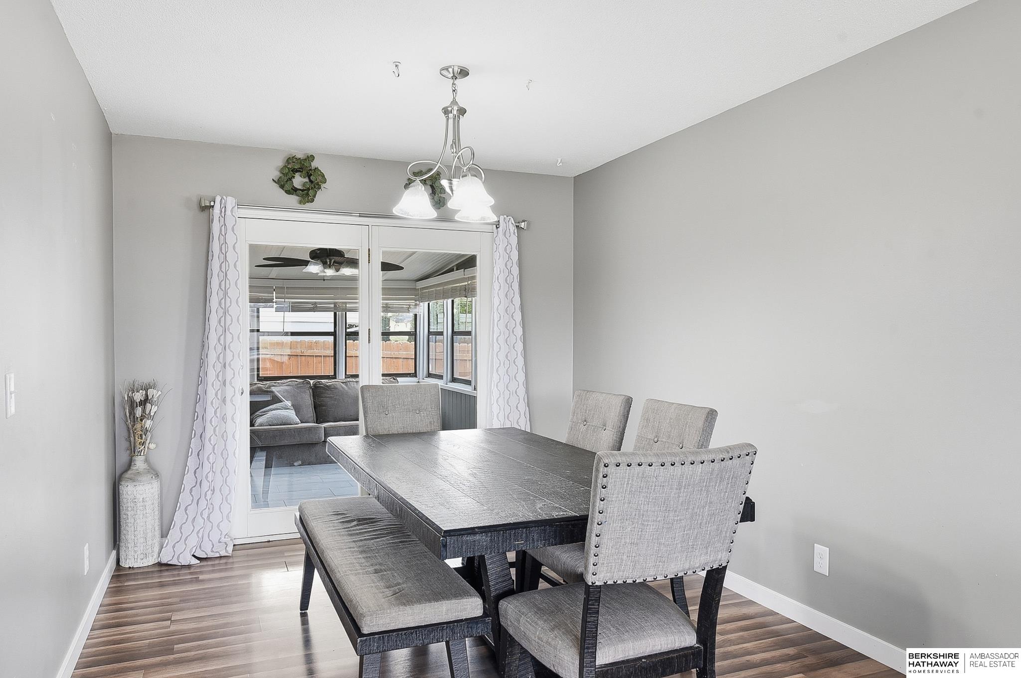 5306 S 105th Street, Omaha, NE, 68127