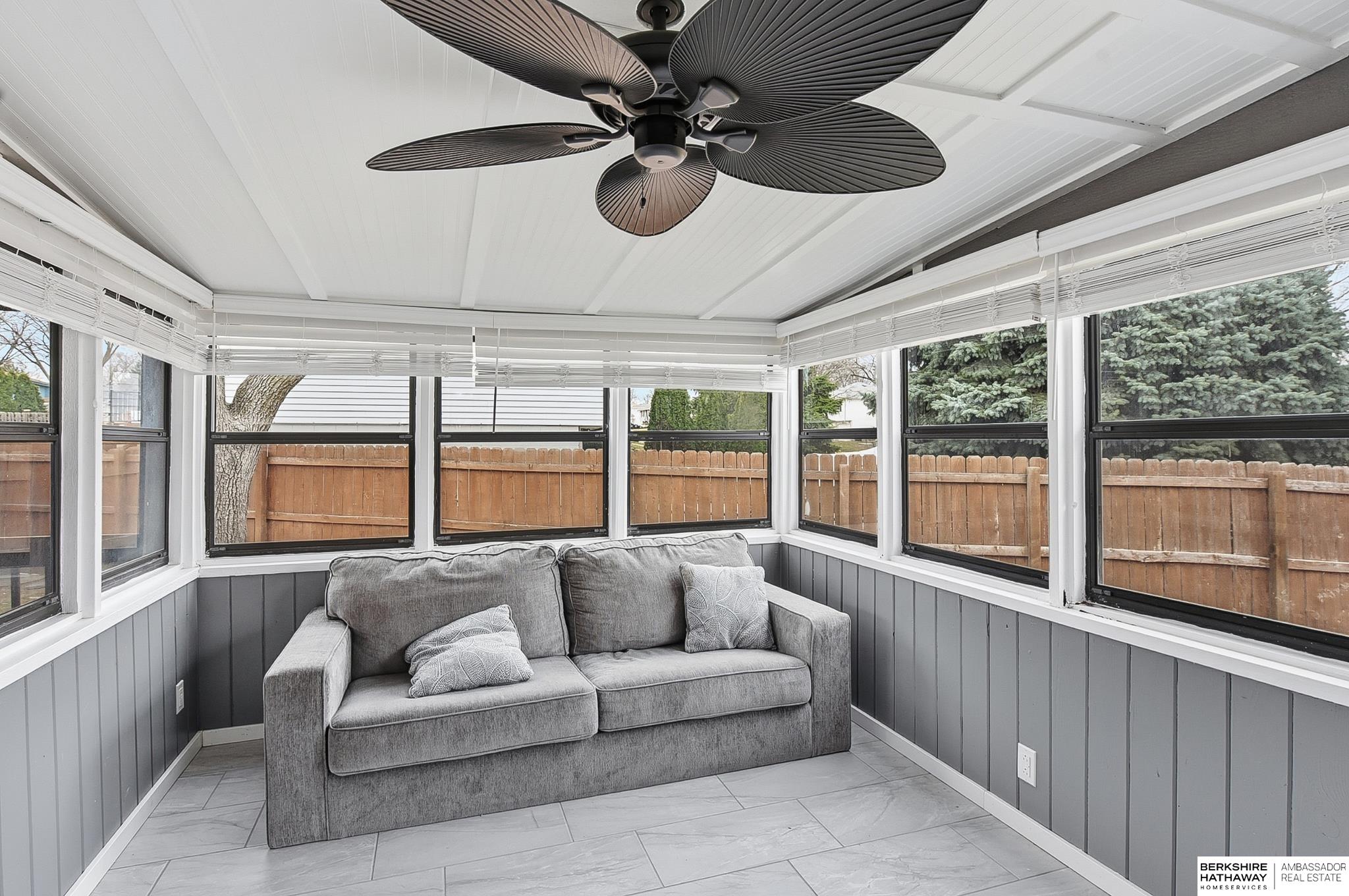 5306 S 105th Street, Omaha, NE, 68127