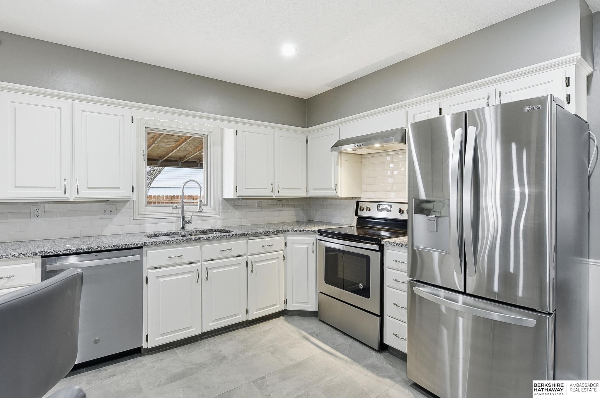 5306 S 105th Street, Omaha, NE, 68127