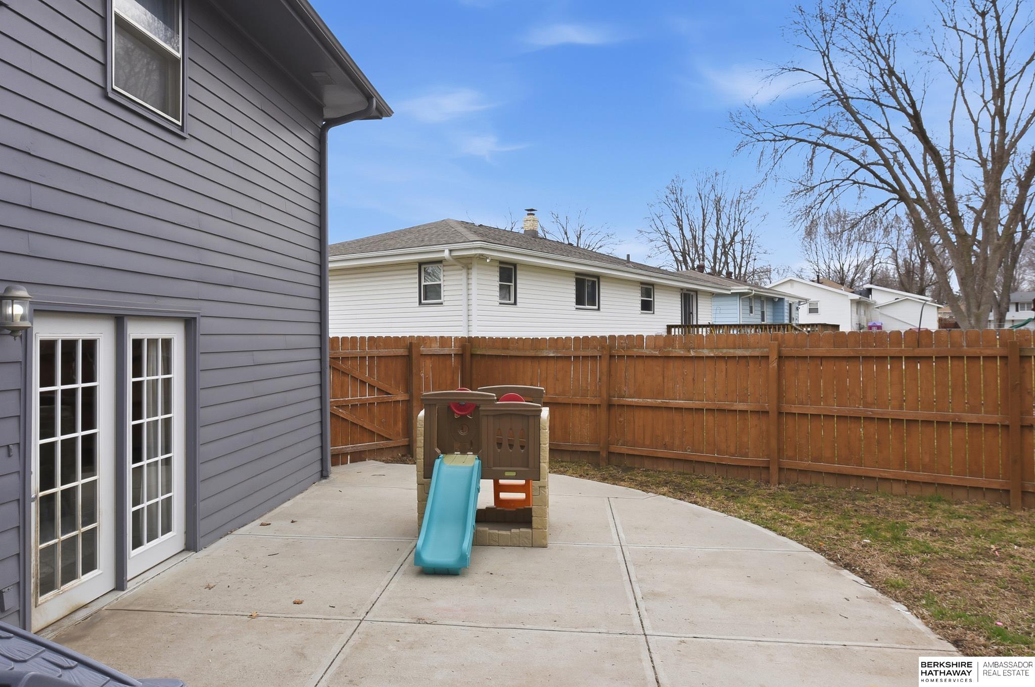 5306 S 105th Street, Omaha, NE, 68127