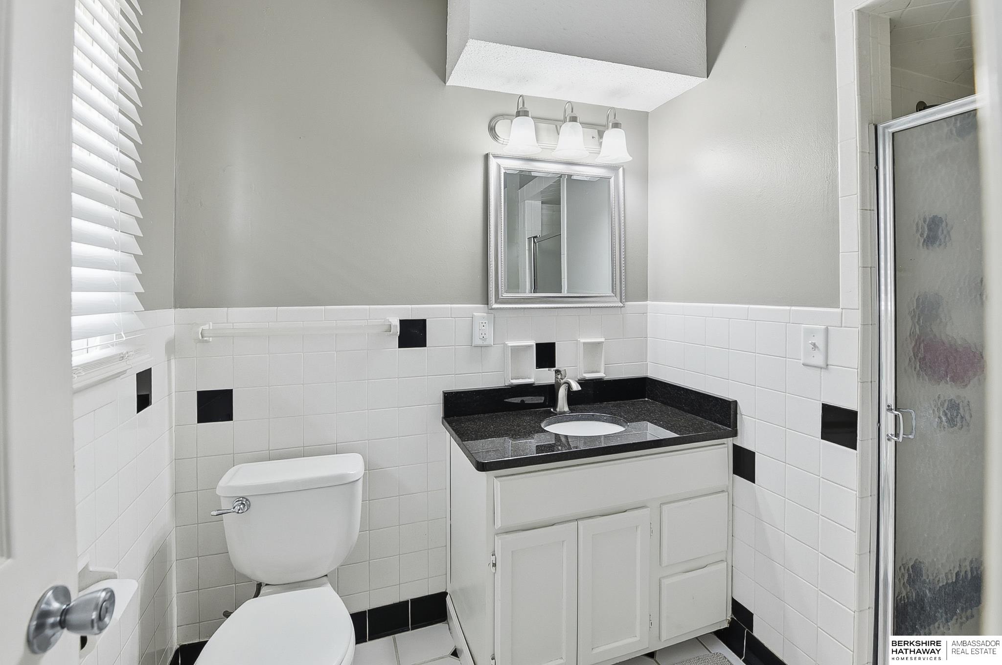 5306 S 105th Street, Omaha, NE, 68127