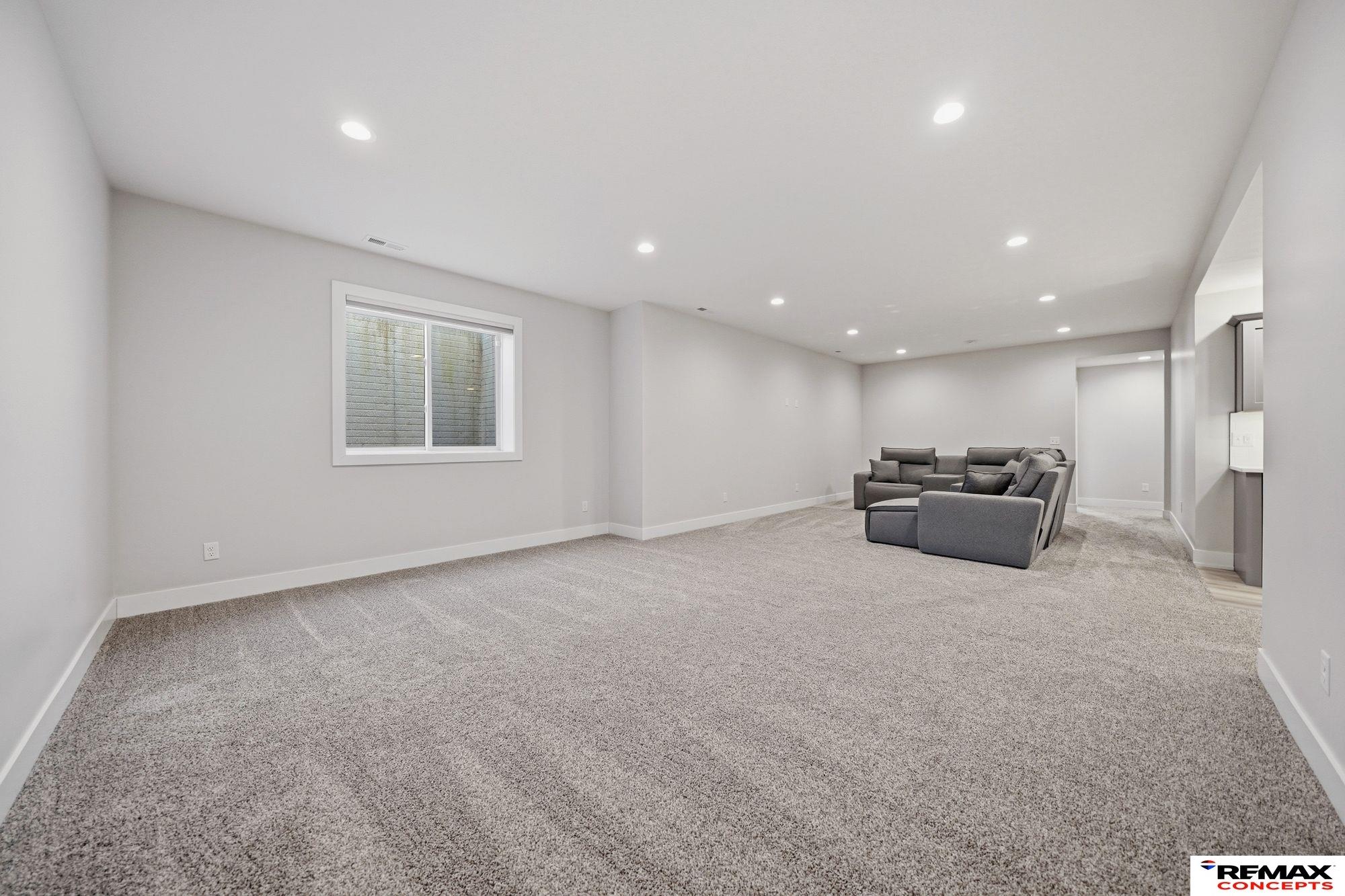 836 W Miramonte Road, Lincoln, NE, 68523