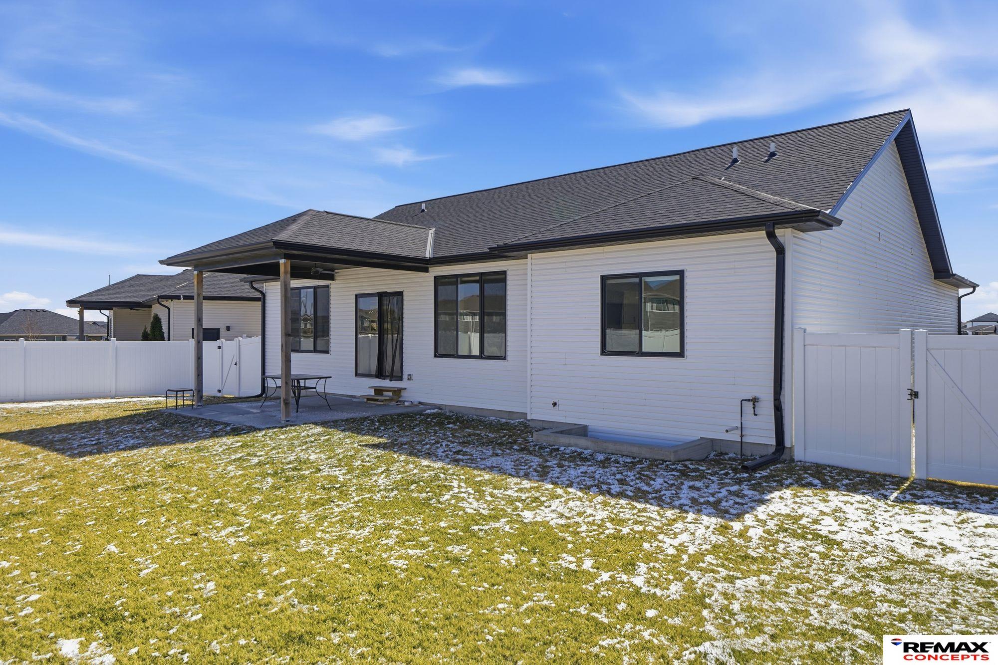 836 W Miramonte Road, Lincoln, NE, 68523